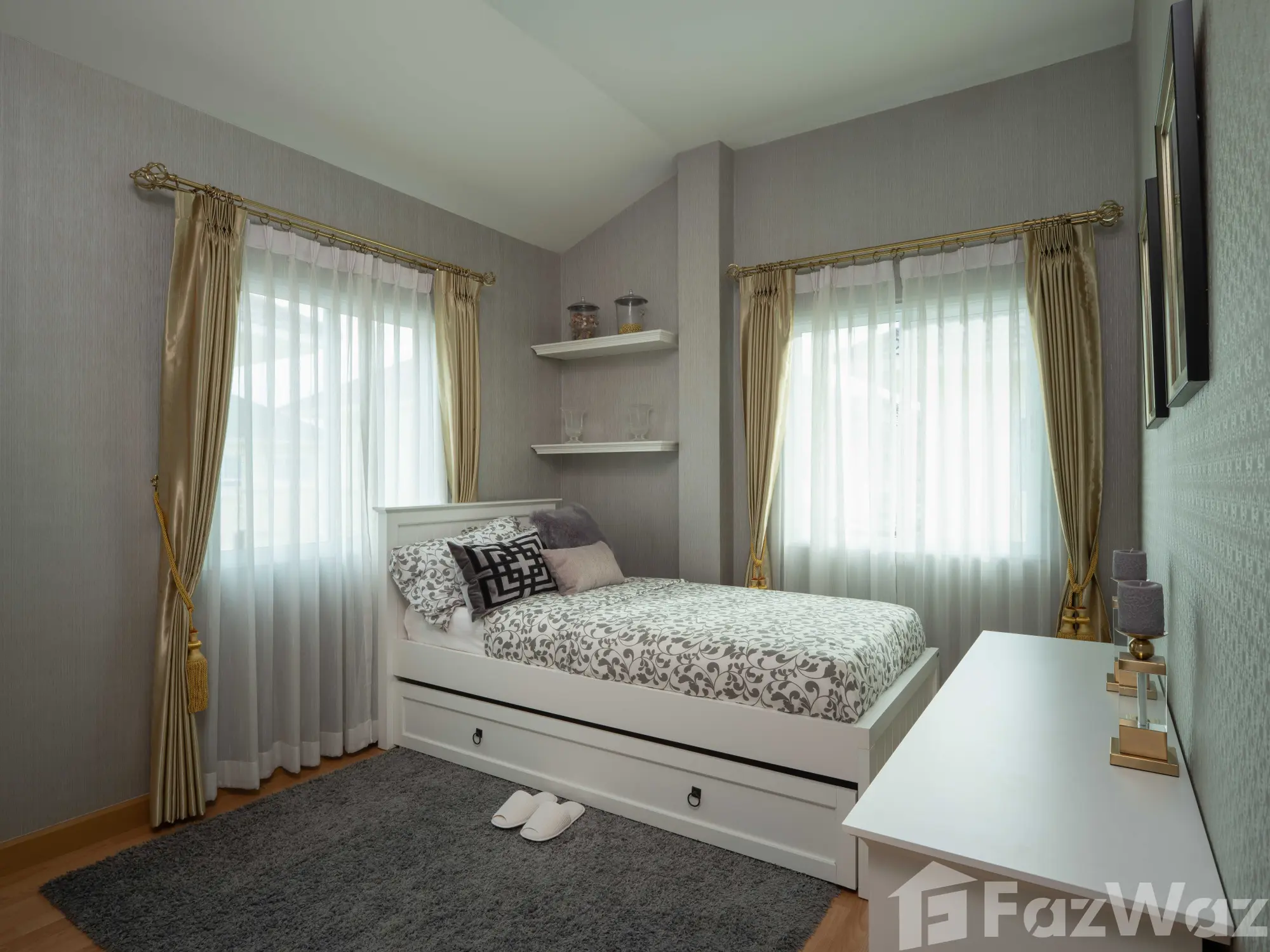 3 Bedroom House - Image 17