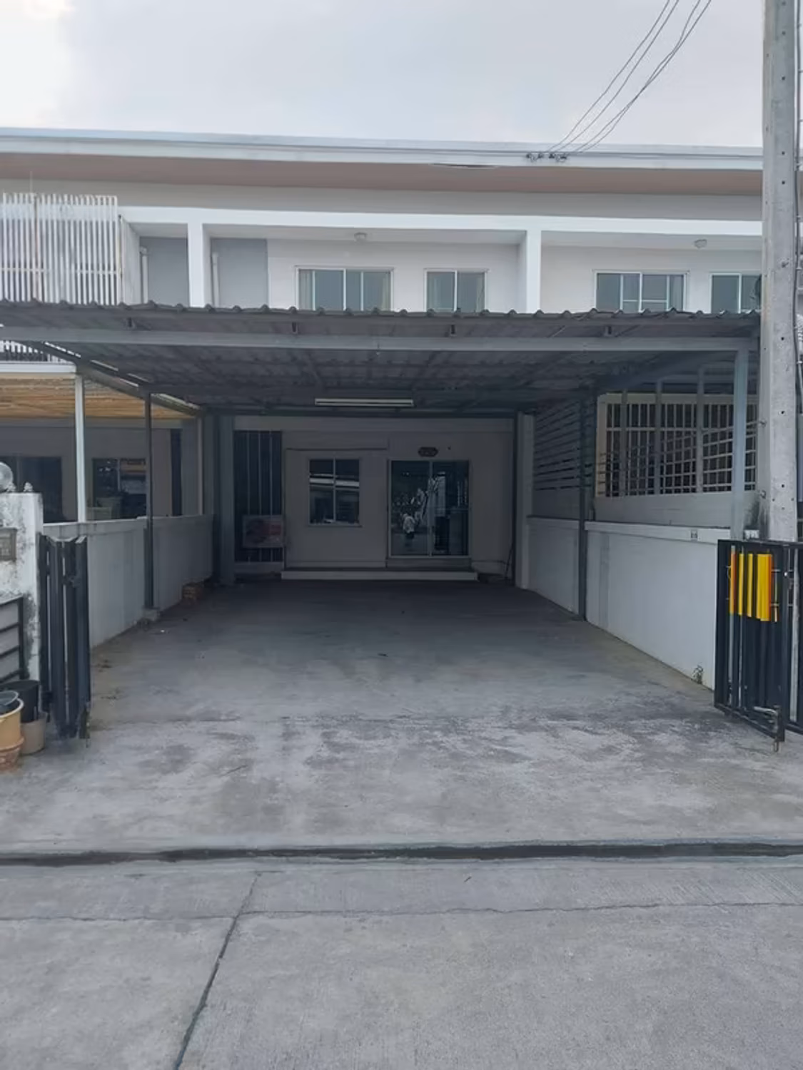 Townhouse for Sale at Karnkanok Town 1 - Image 1
