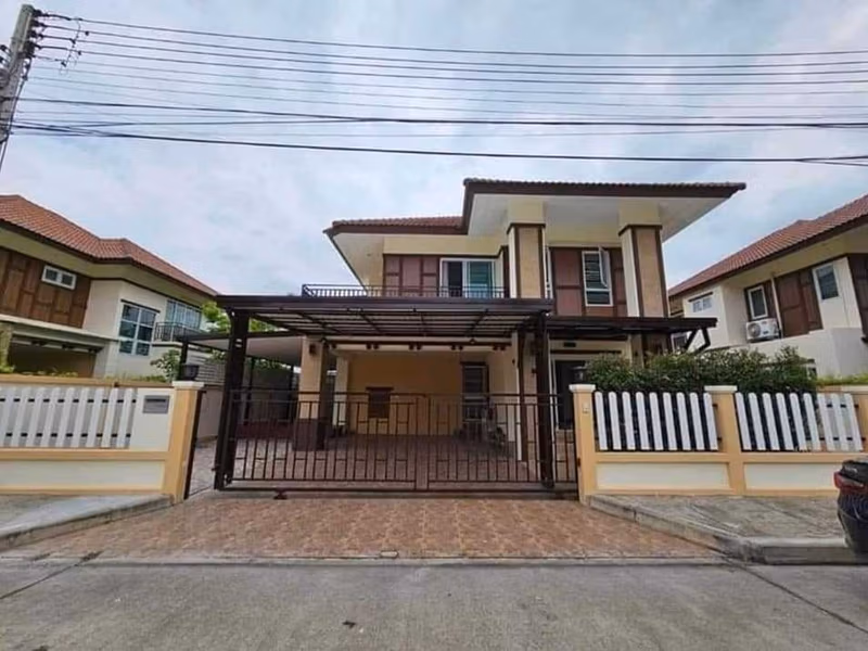 3 Bed House for Rent in San Kamphaeng