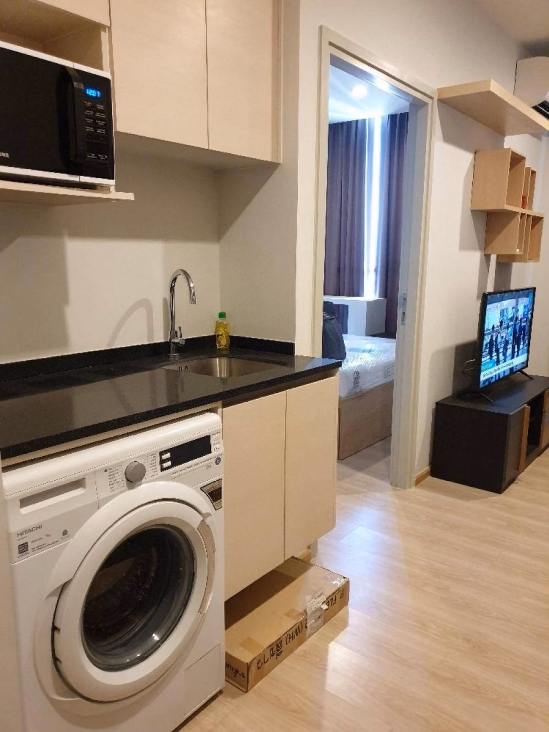1 ห้องนอน คอนโด สำหรับ จำหน่าย ใน Huai Khwang - Image 2