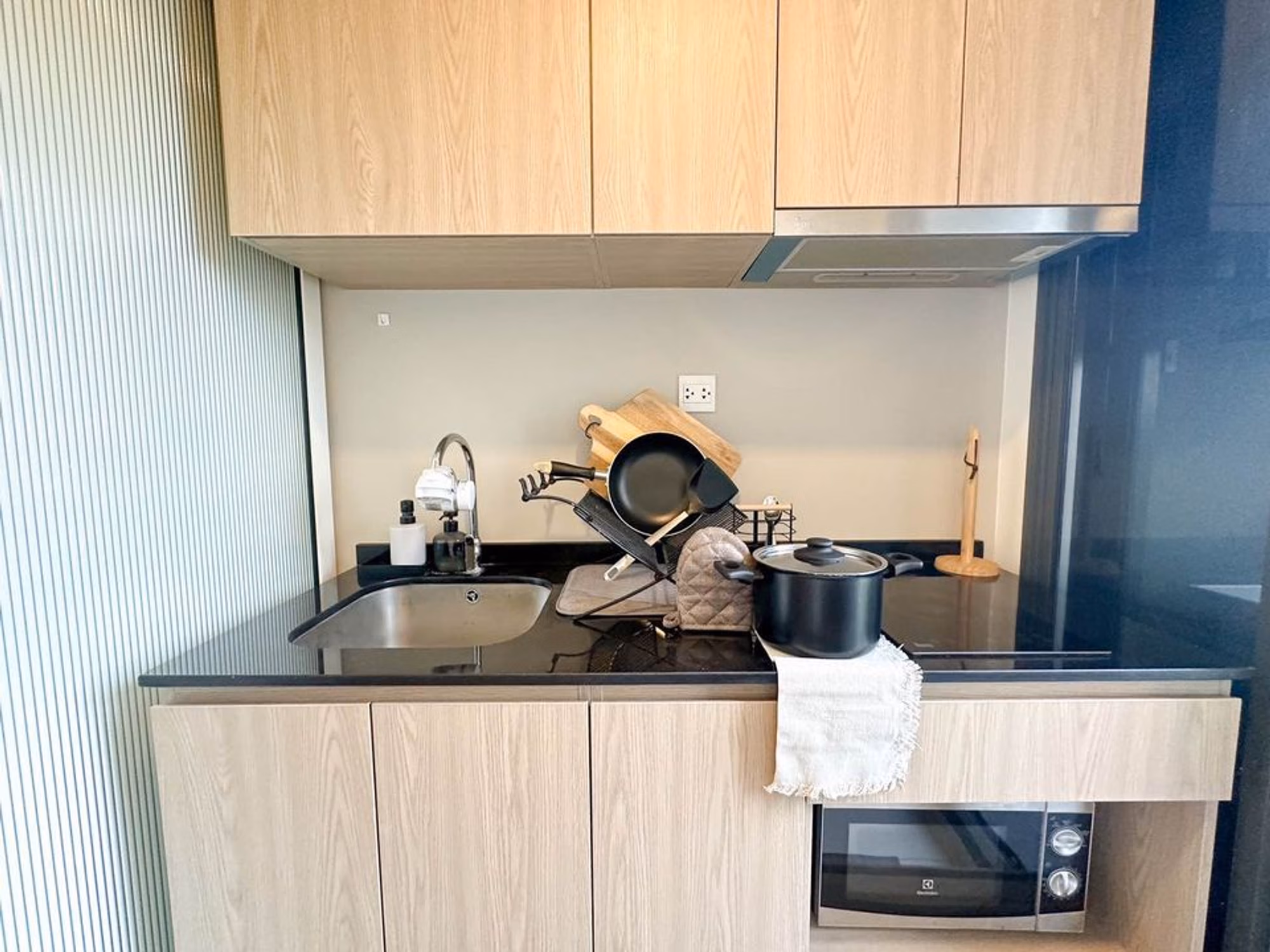 1 ห้องนอน Condo สำหรับ ขาย ใกล้ On Nut BTS - Image 13