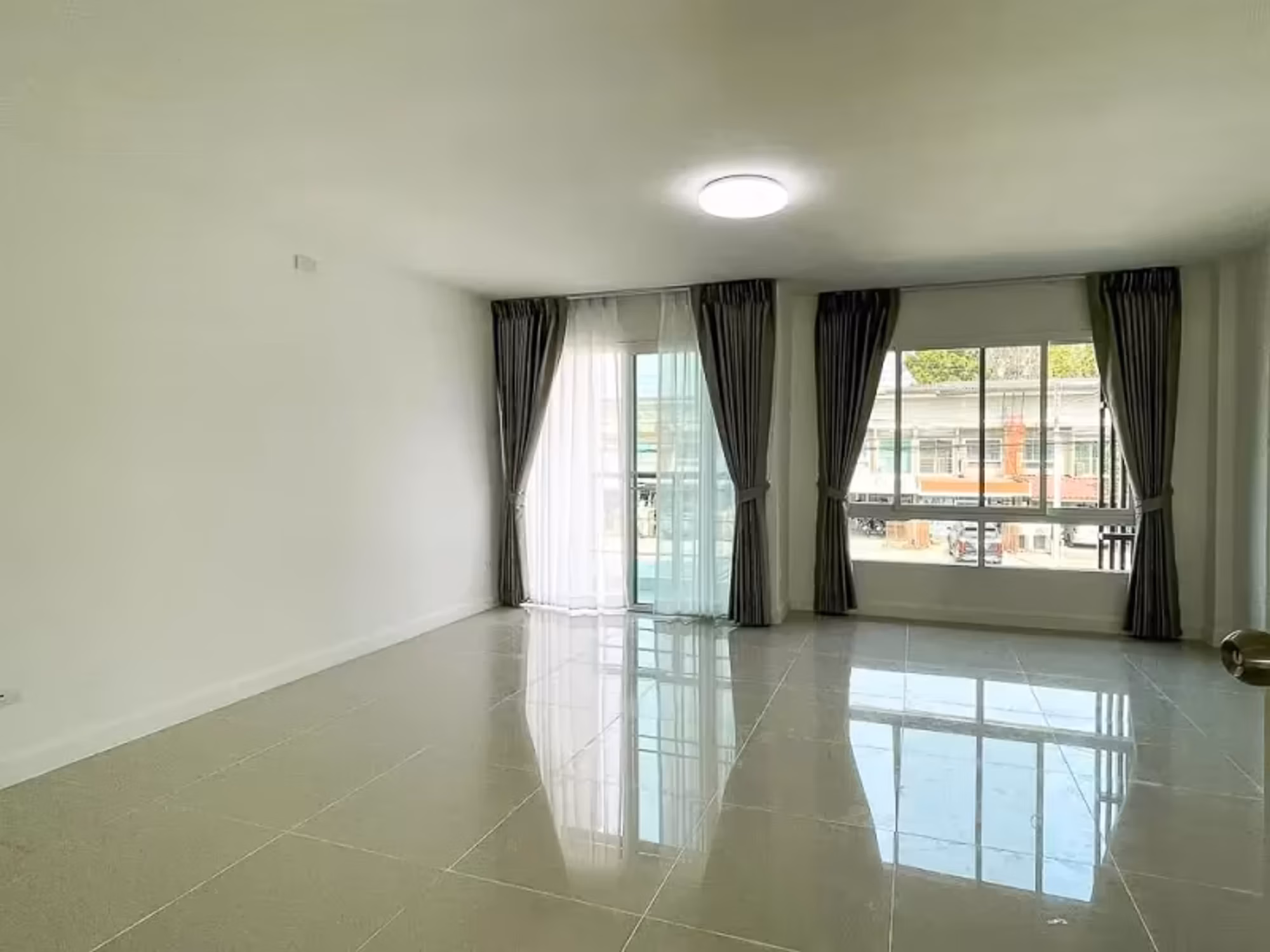 3 Bedroom House - Image 3
