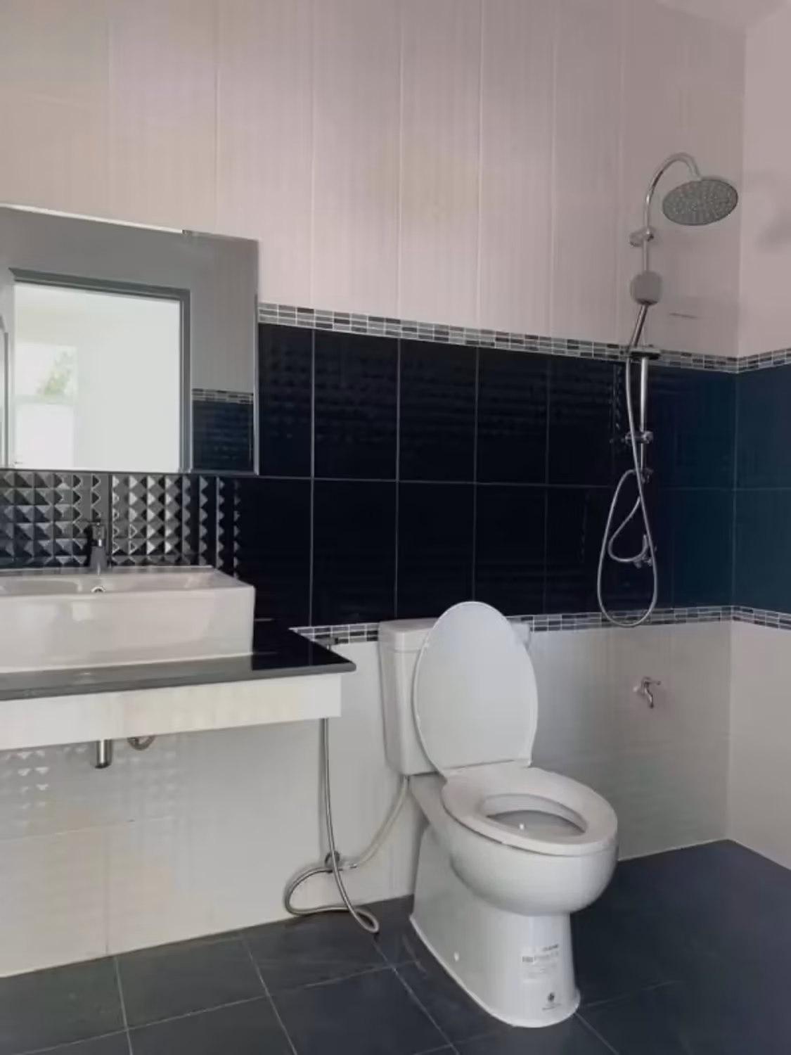 3 Bedroom House - Image 3