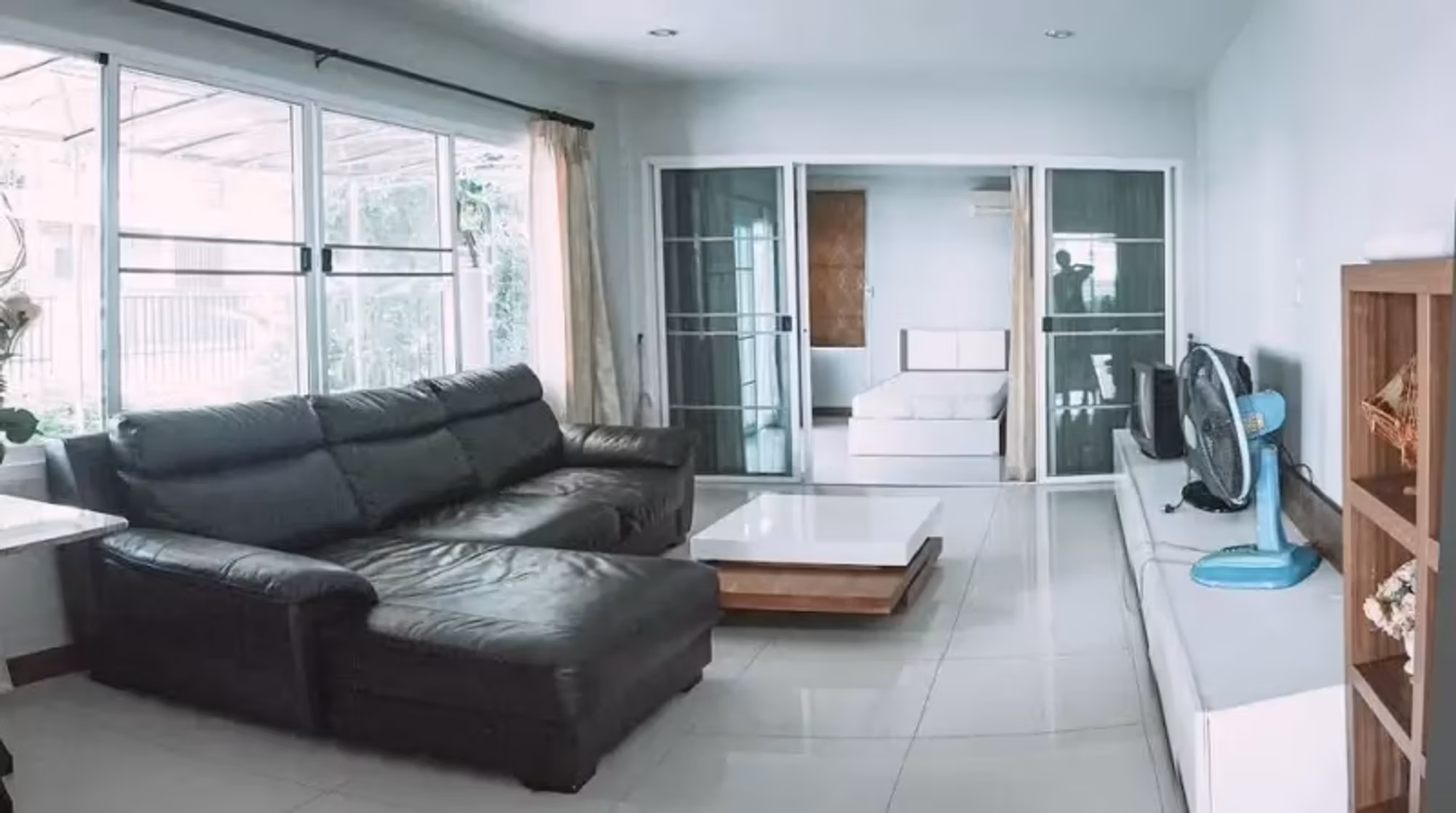 4 Bedroom House - Image 2