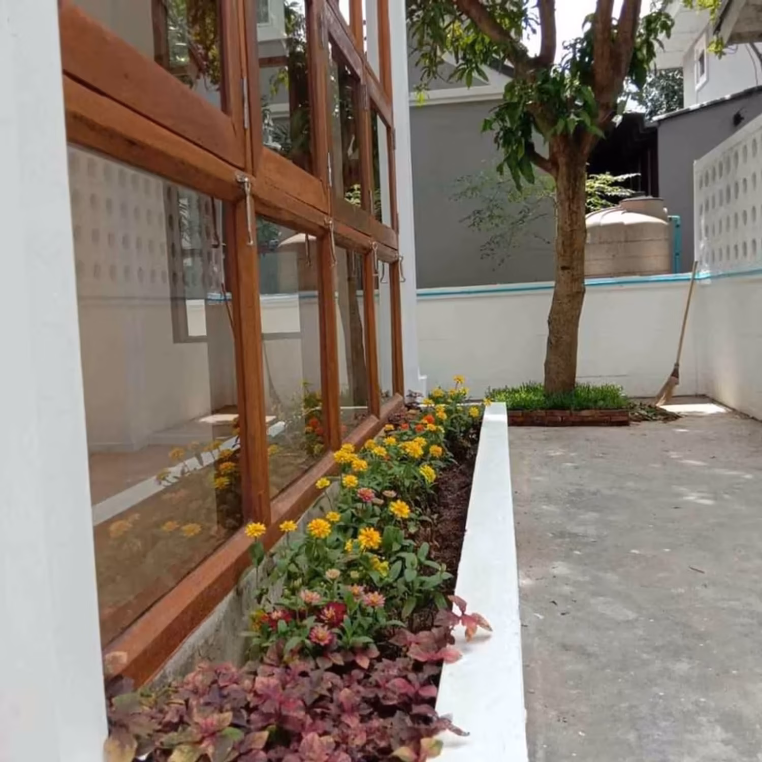 3 Bedroom House - Image 5