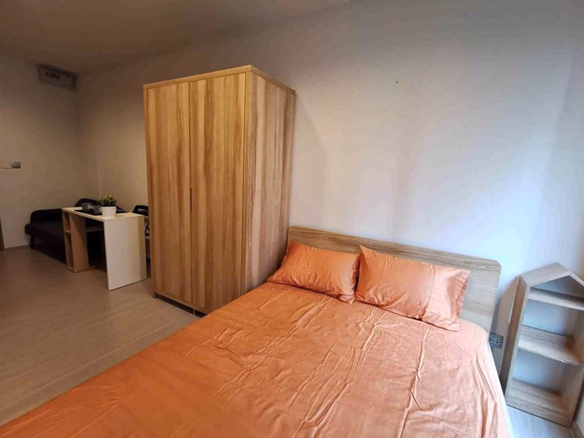 Condo - Image 9