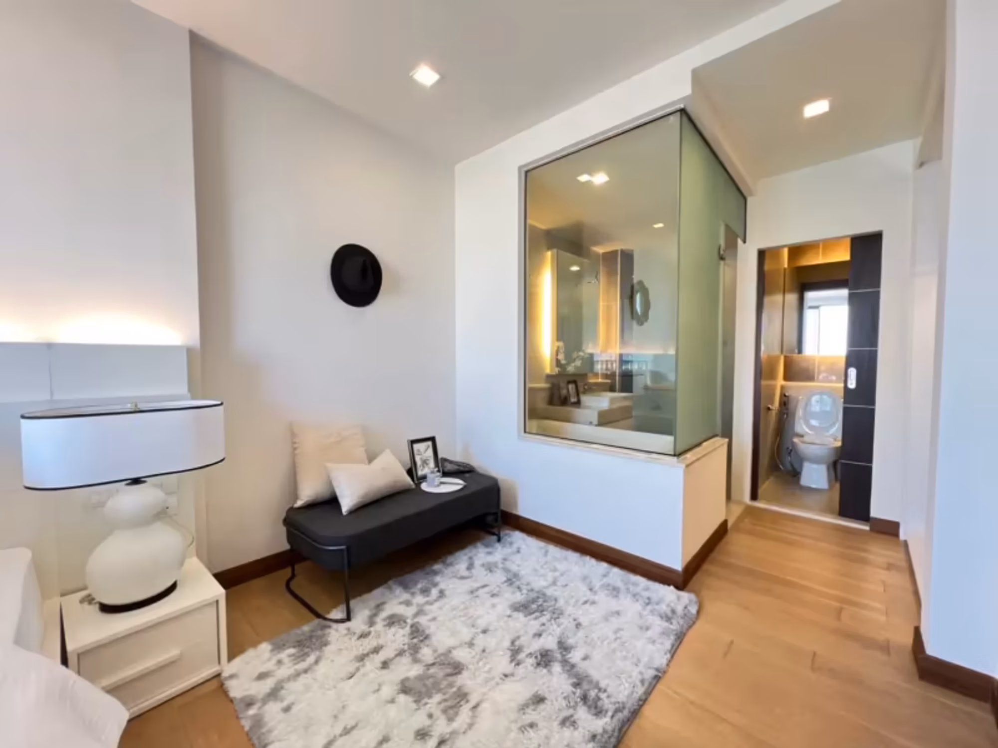 1 Bedroom Condo - Image 5