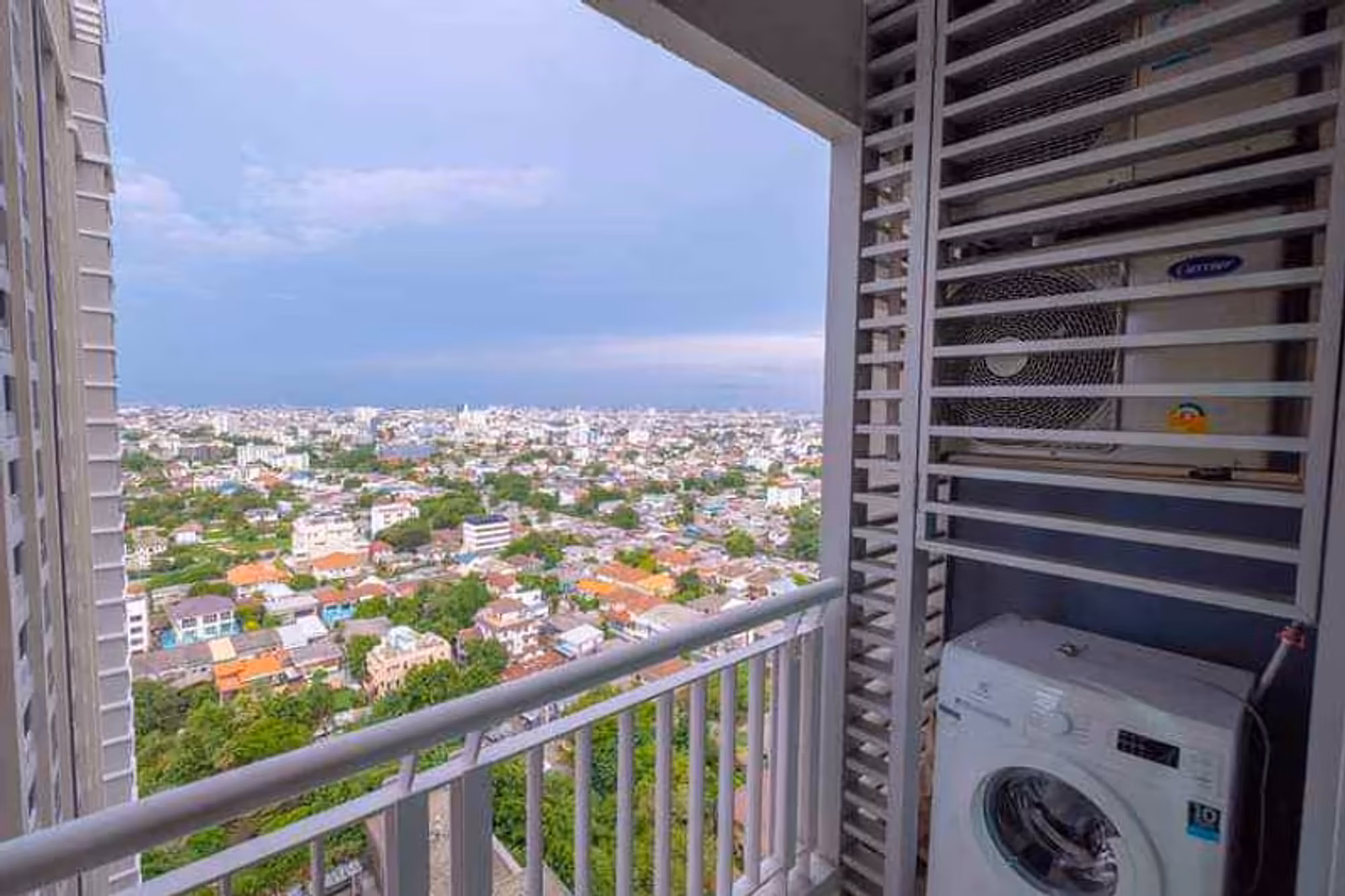 Condo - Image 9