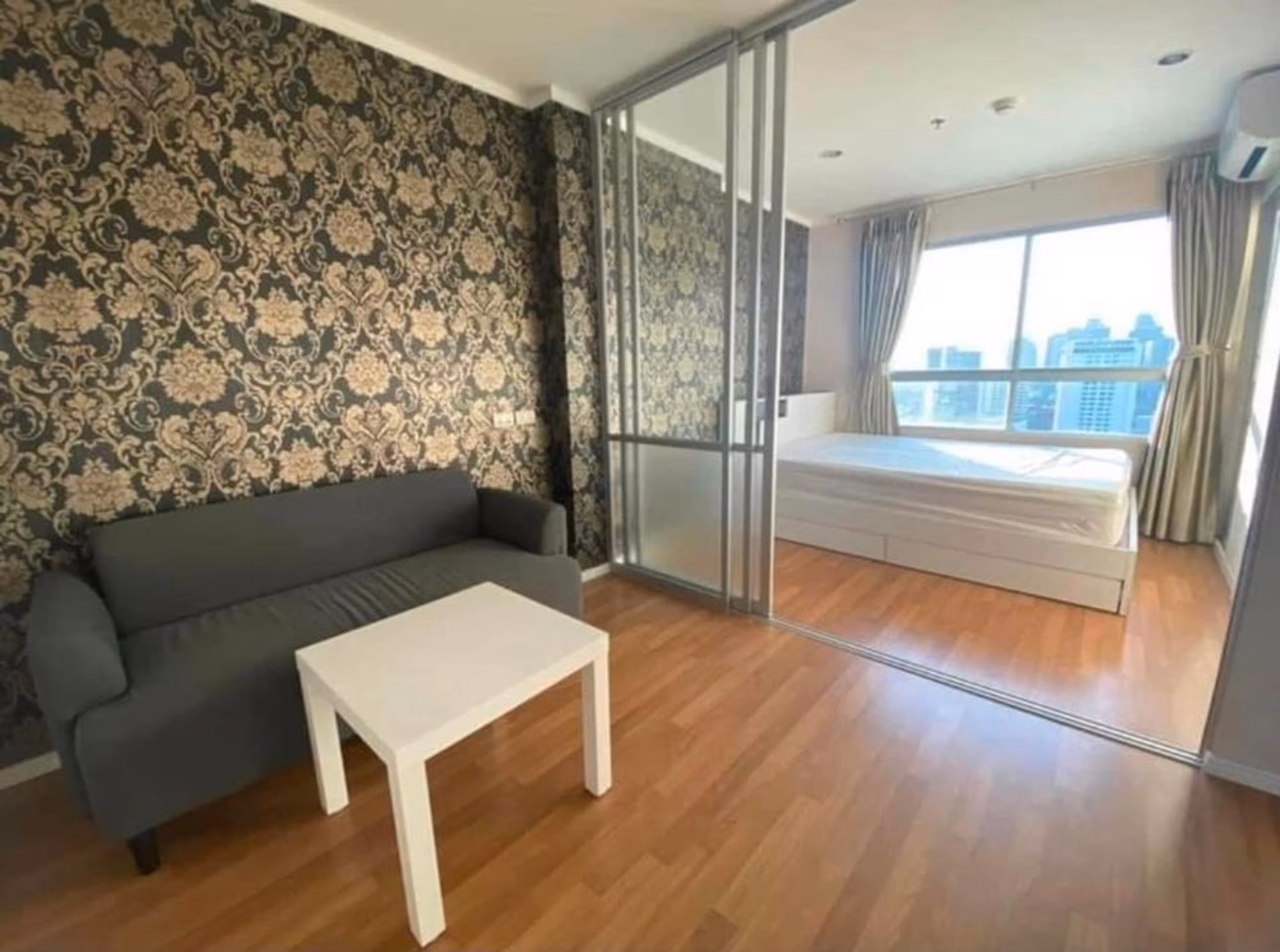 Condo for Rent at Lumpini Park Rama 9 - Ratchada - Image 1