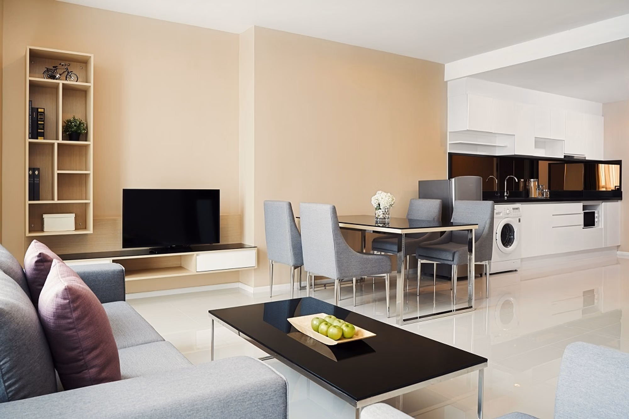 2 Bed Condo for Rent in Watthana - Image 1