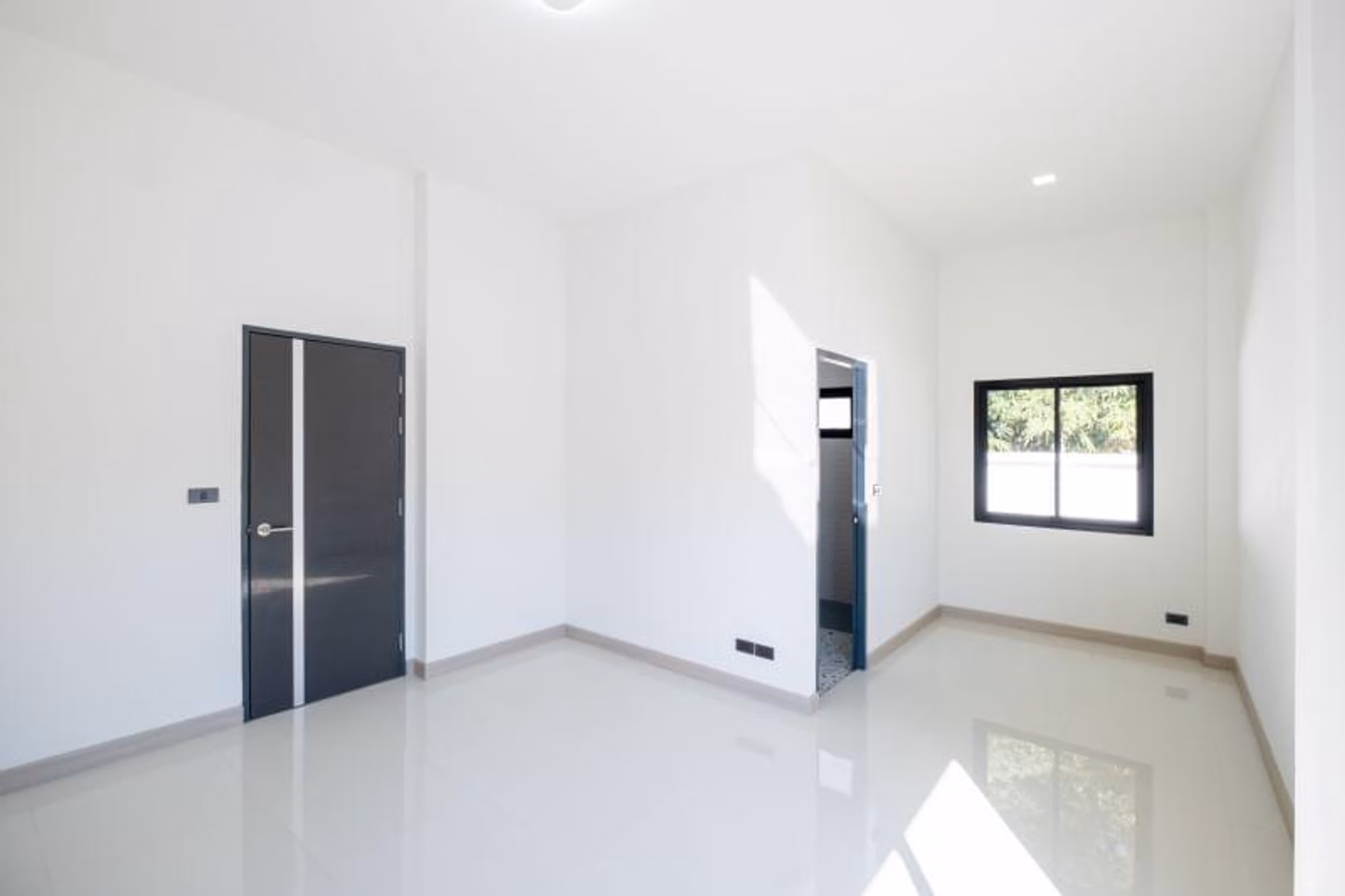 3 Bed House for Sale in San Kamphaeng District - Image 4
