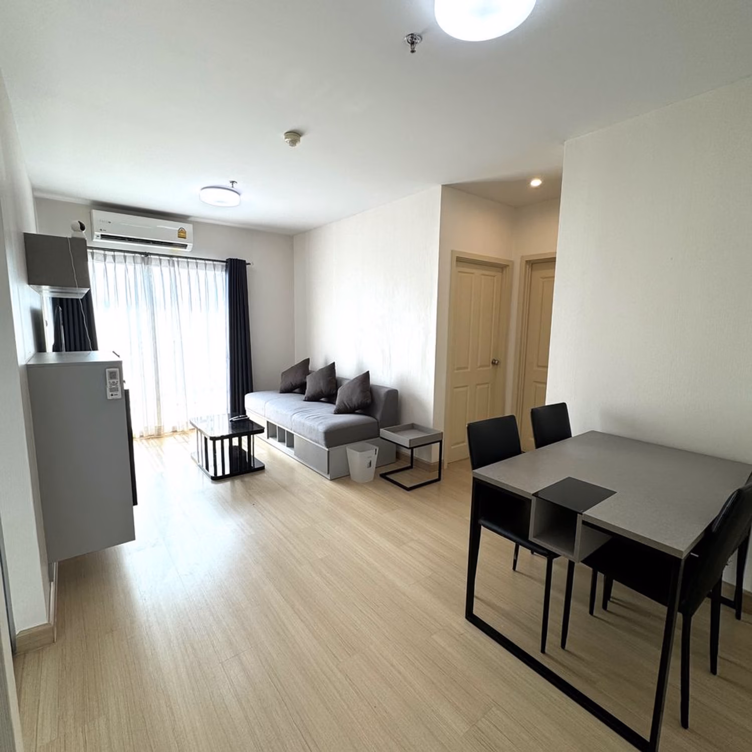 2 Bed Condo for Rent and Sale  Near Phra Ram 9 MRT - Image 2