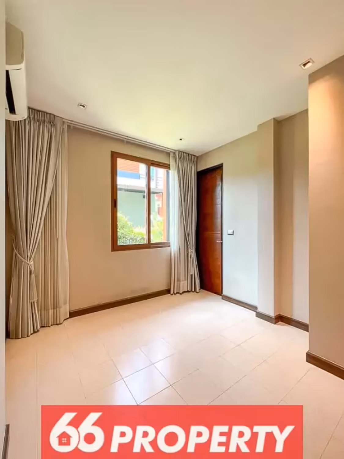 4 Bedroom House - Image 15