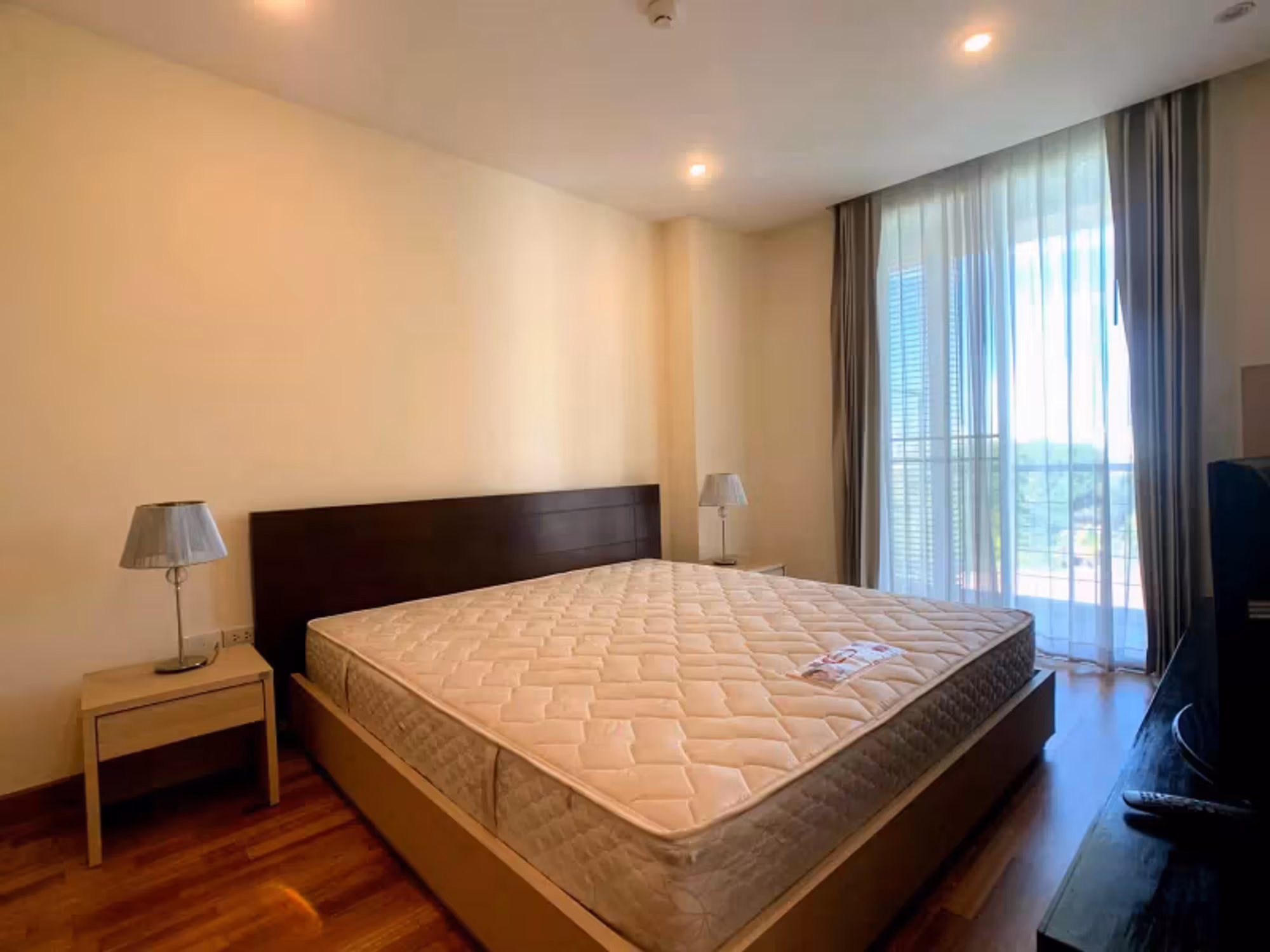 2 Bedroom Condo - Image 4