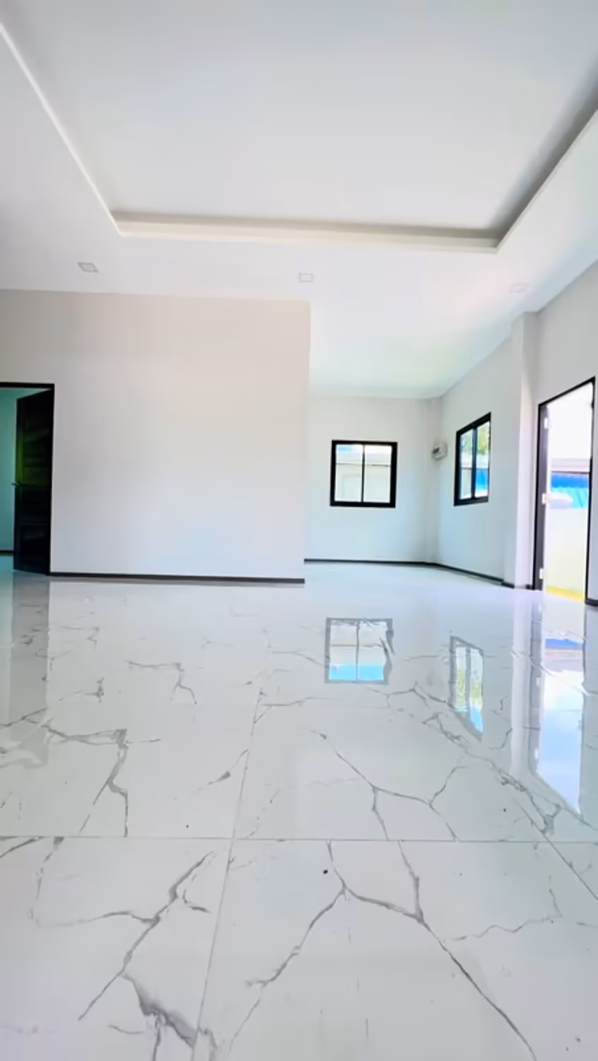 3 Bedroom House - Image 5