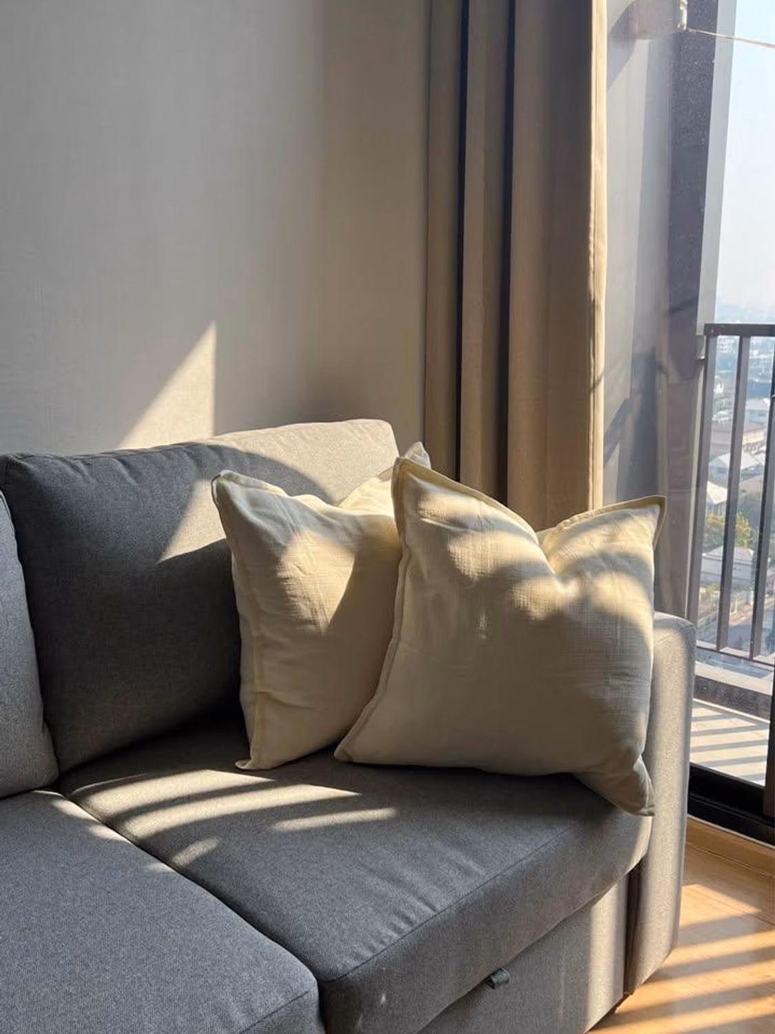 2 Bed Condo for Rent in Watthana - Image 2