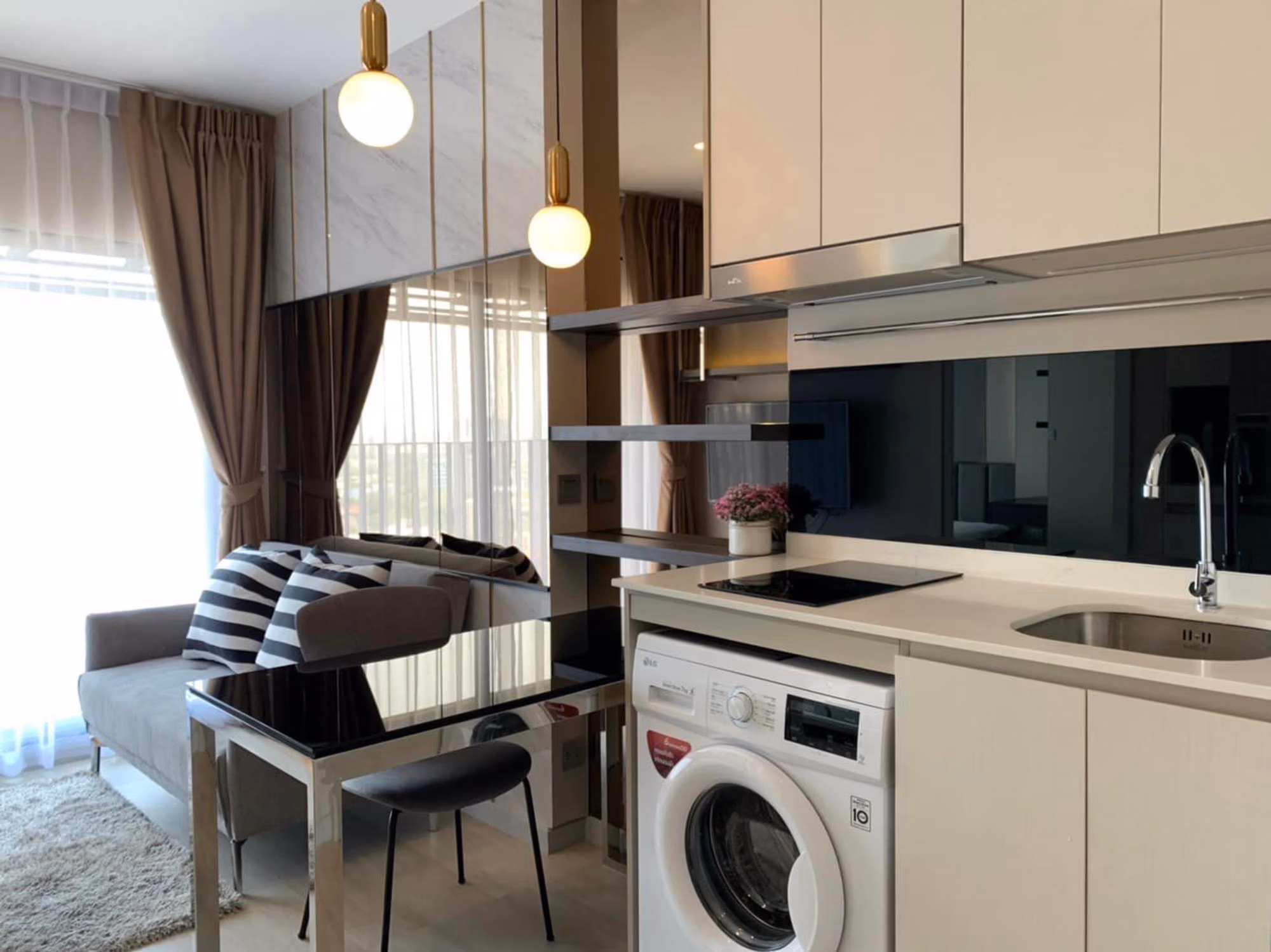 1 Bed Condo for Rent and Sale  Near Chong Nonsi BTS - Image 2