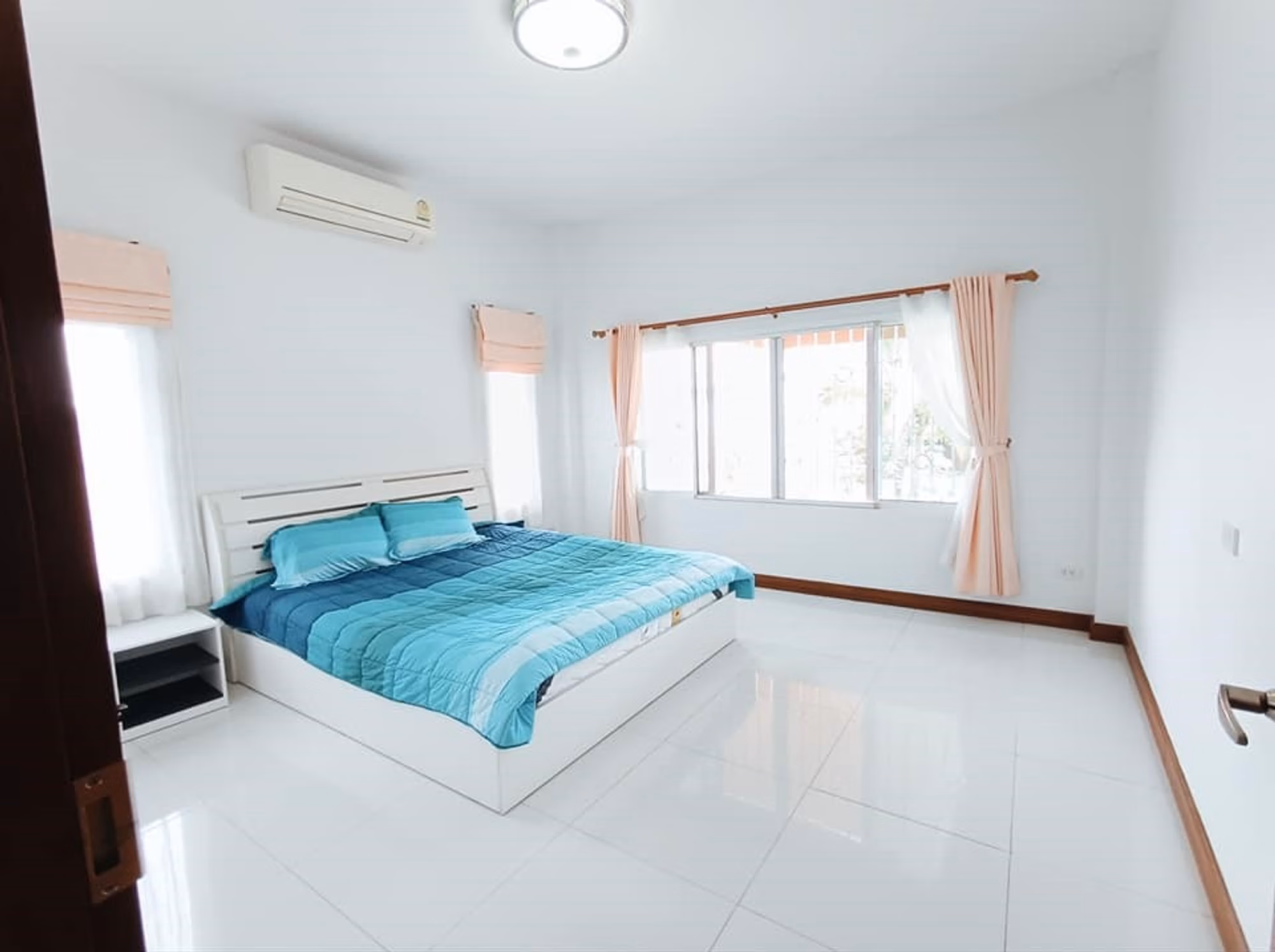 4 Bed House for Rent in Mueang Chiang Mai - Image 7