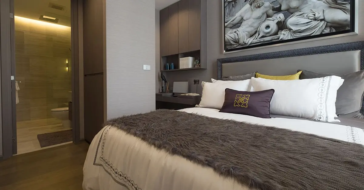 2 Bed Condo for Sale Near Surasak BTS - Image 23