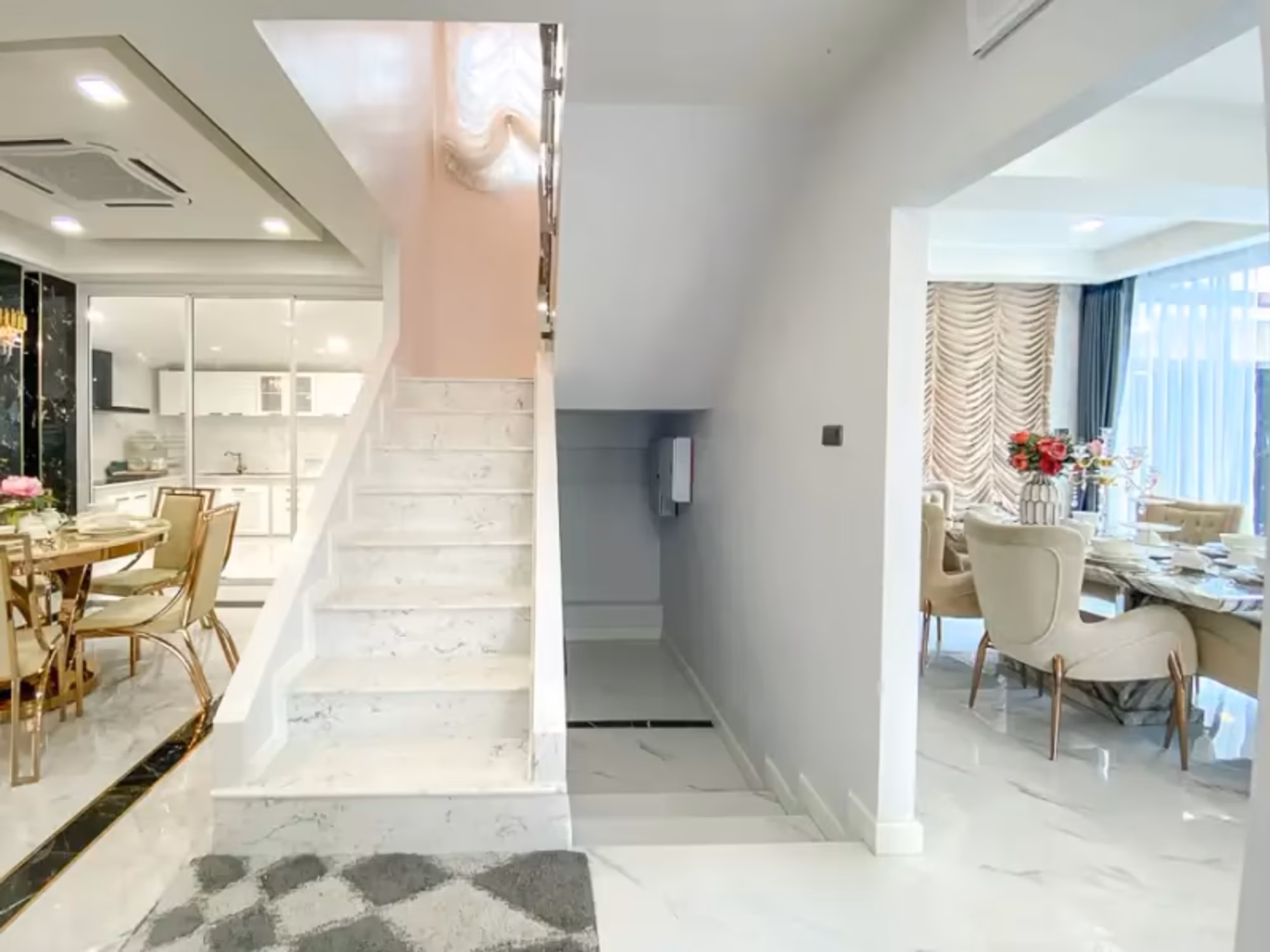 4 Bedroom House - Image 5