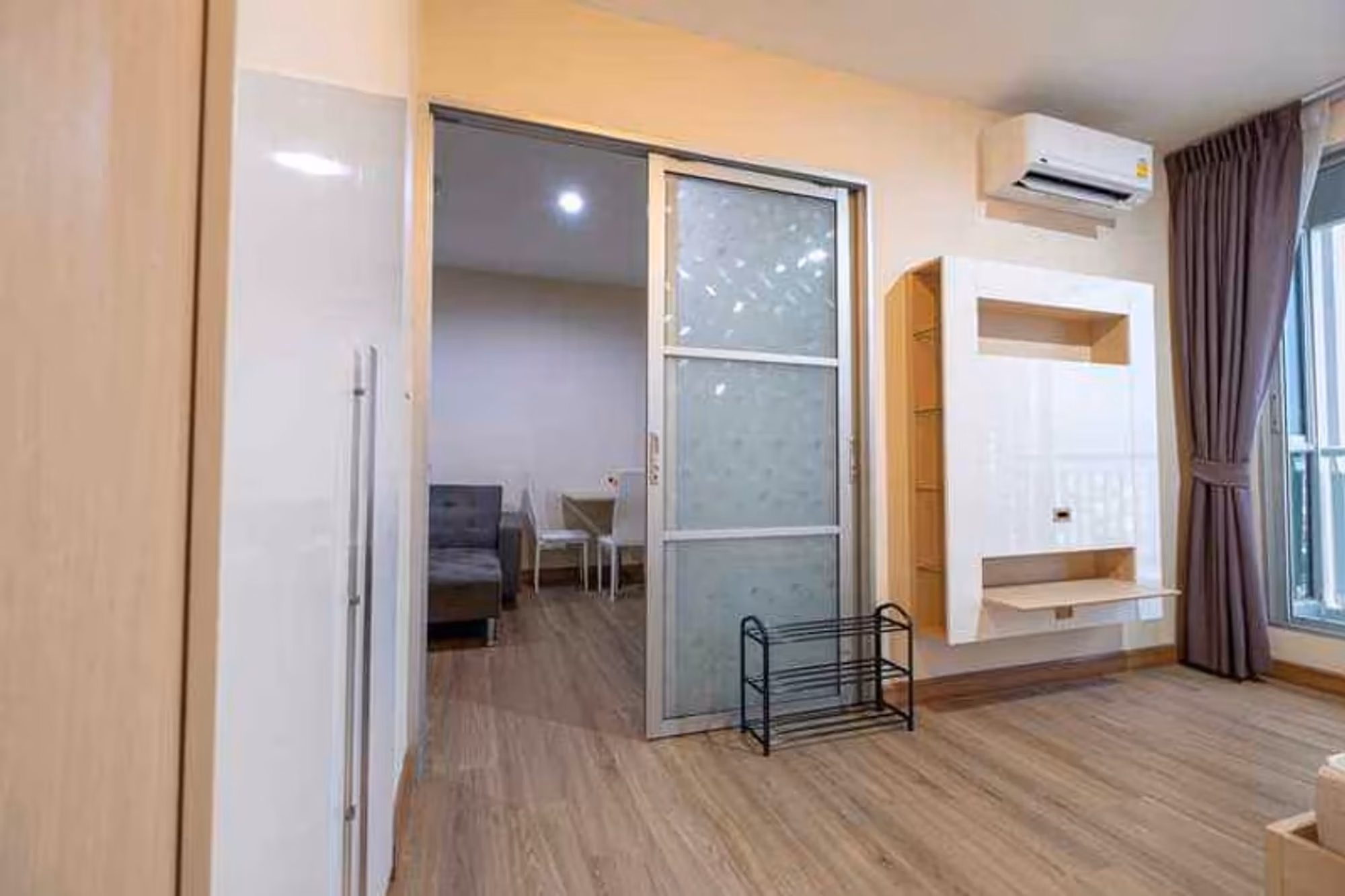 Condo - Image 8
