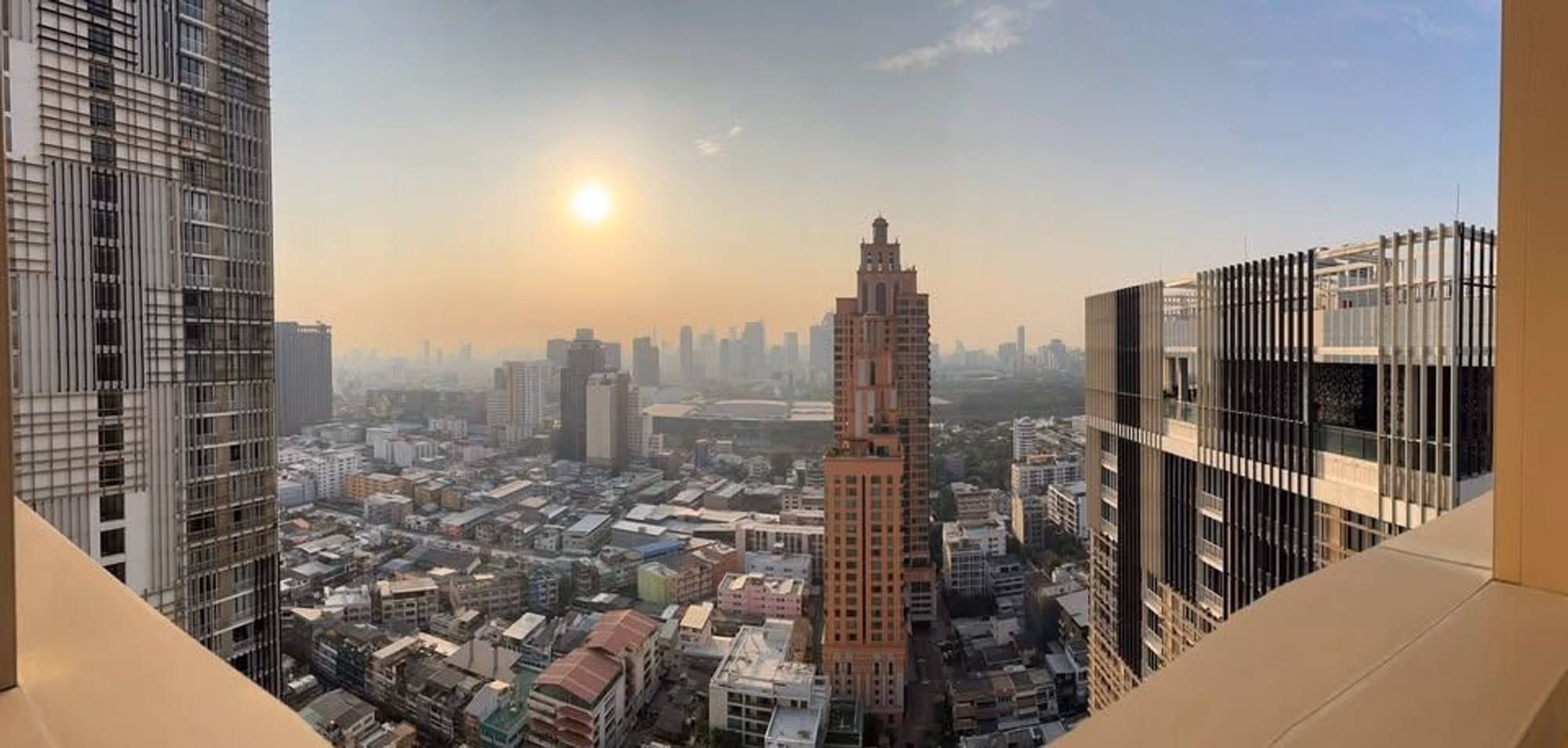 Studio Condo for Sale in Khlong Toei - Image 7