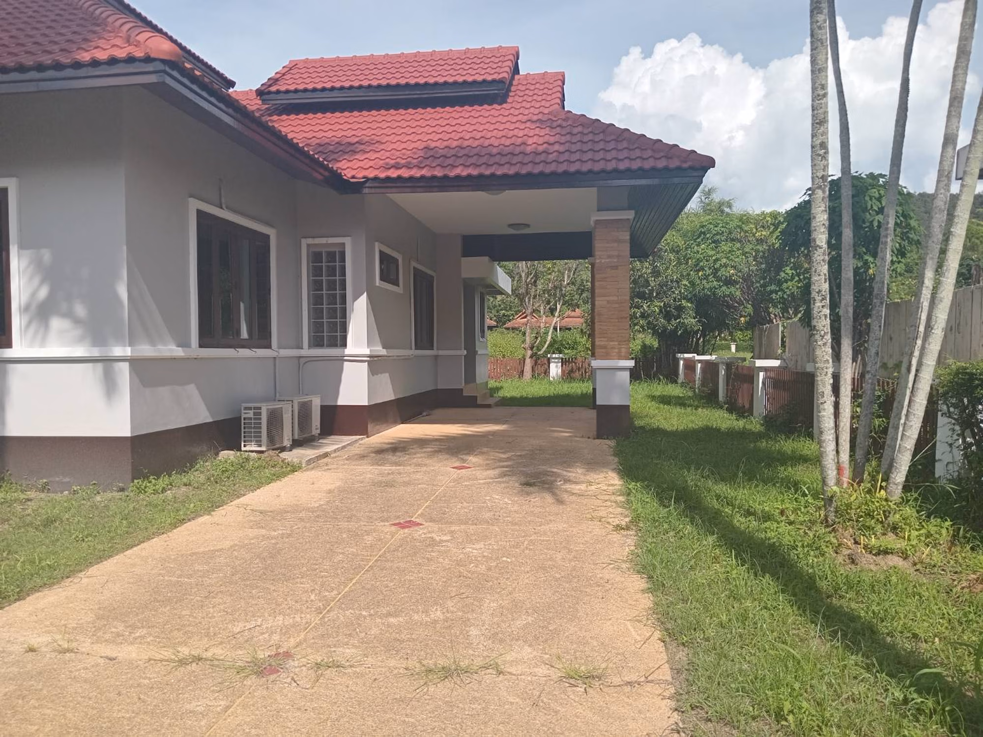 3 Bed House for Sale in San Kamphaeng District - Image 2