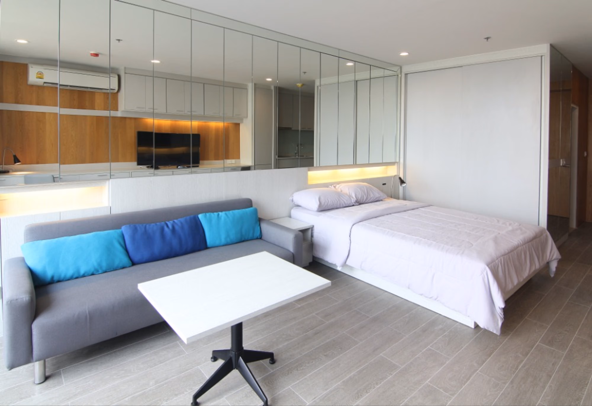 null ห้องนอน Condo สำหรับ จำหน่าย ใกล้ Surasak BTS - Image 16