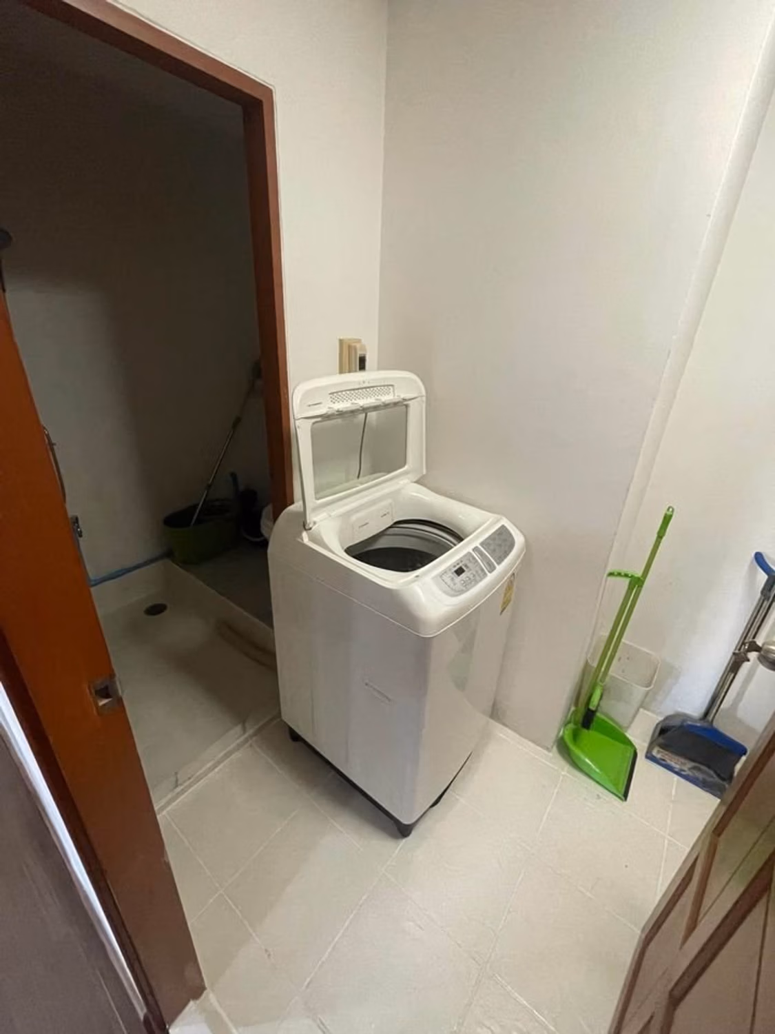 Condo - Image 11