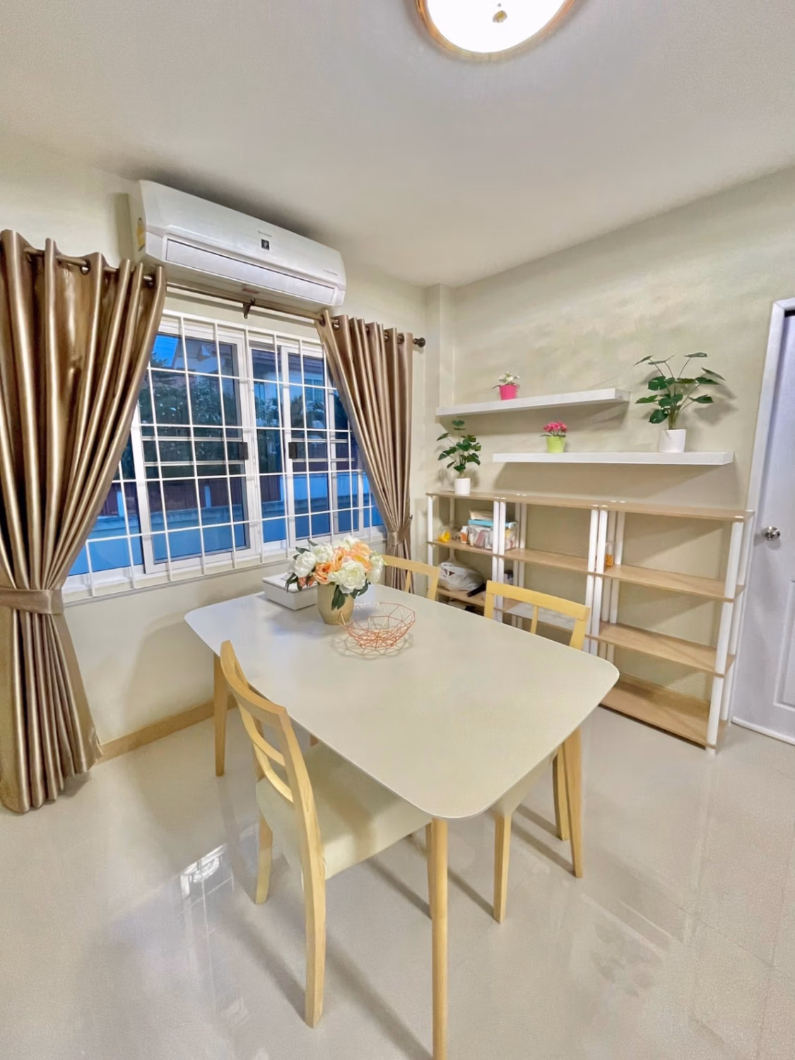 3 Bed House for Sale in San Kamphaeng - Image 4