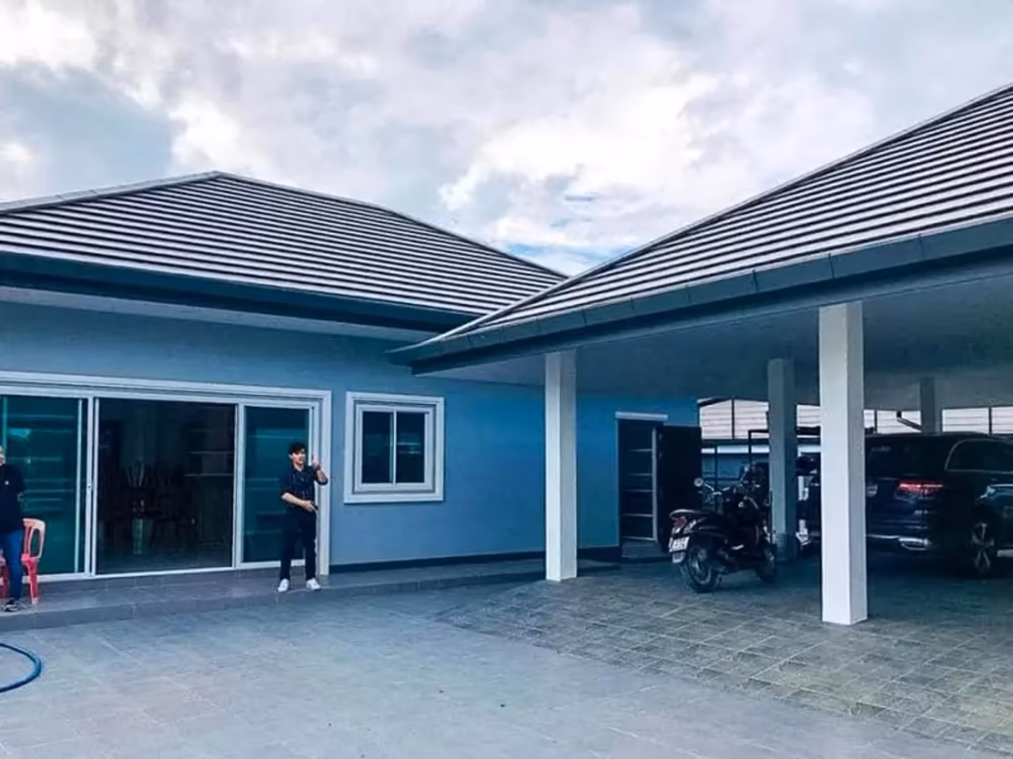 4 Bedroom House - Image 9