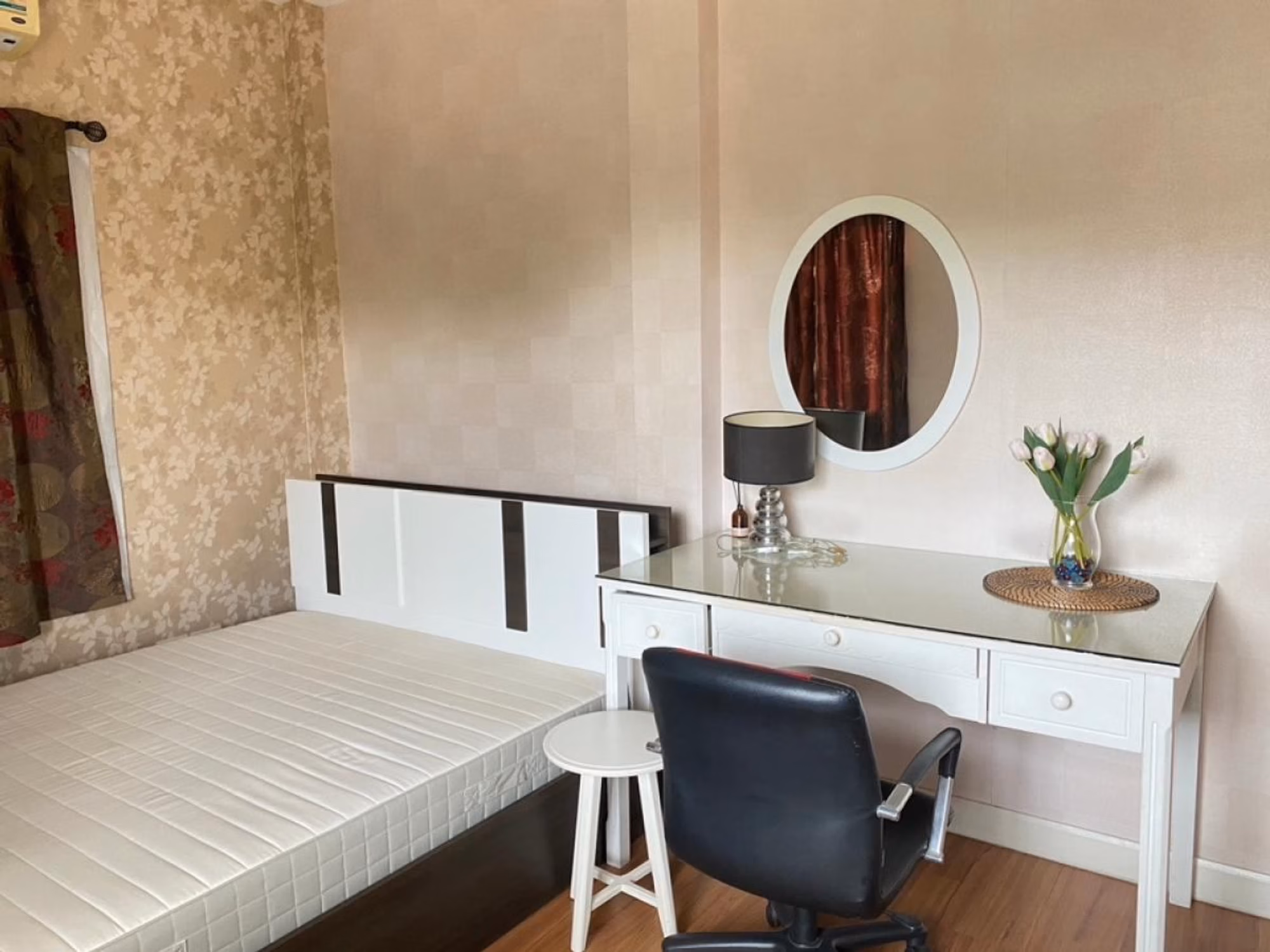 3 Bed House for Rent in Bang Phli - Image 14