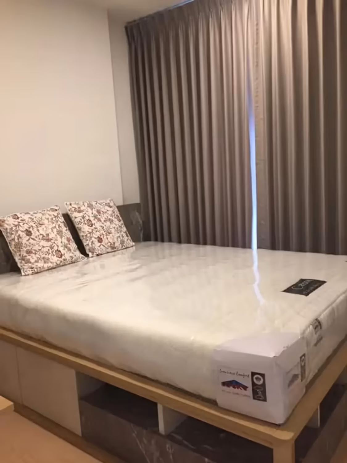 1 Bedroom Condo - Image 2