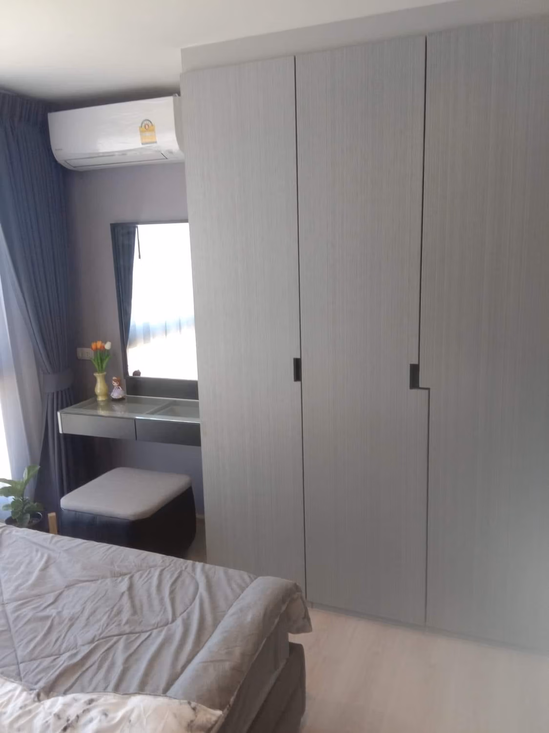 Condo - Image 12