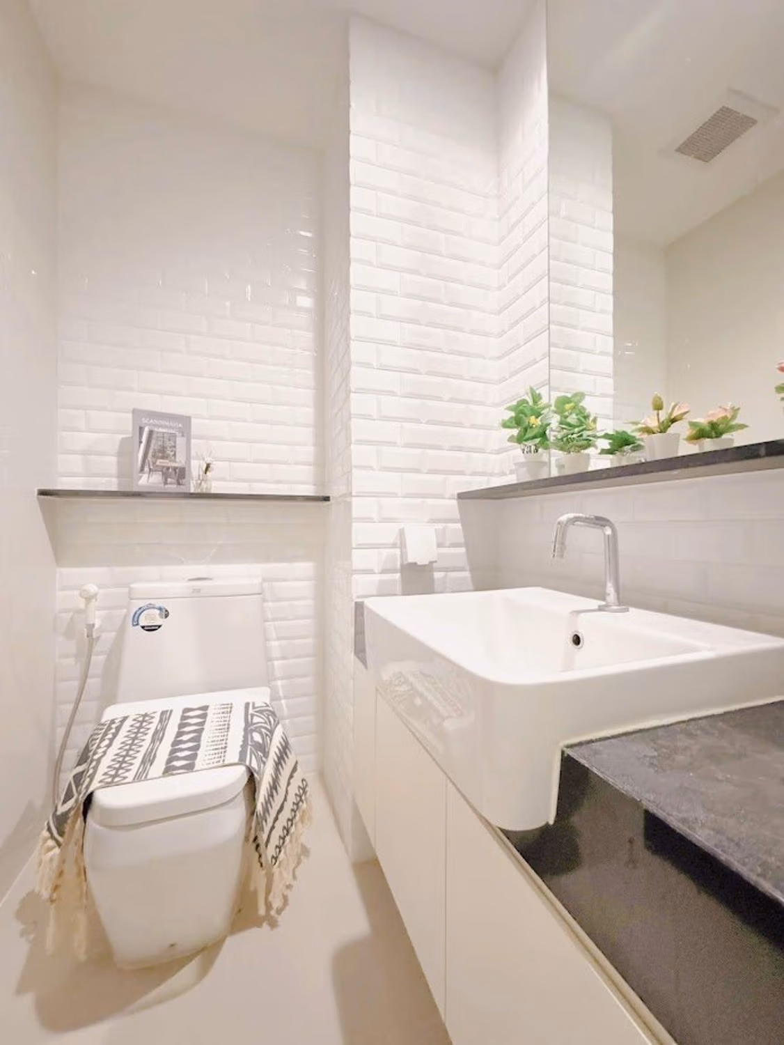 1 Bed Condo for Sale in Ratchathewi - Image 8