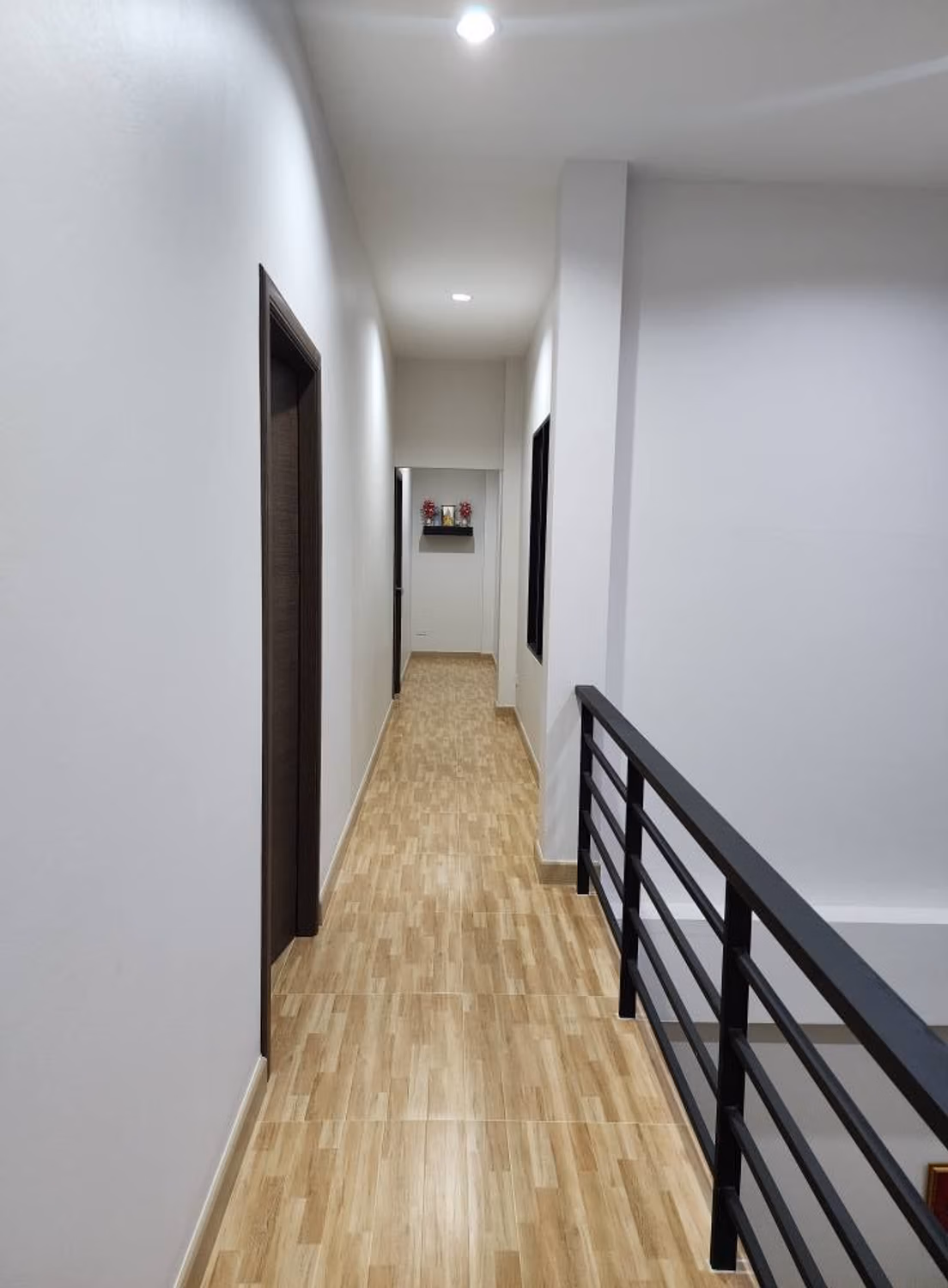 2 Bed House for Sale in Saraphi District - Image 5