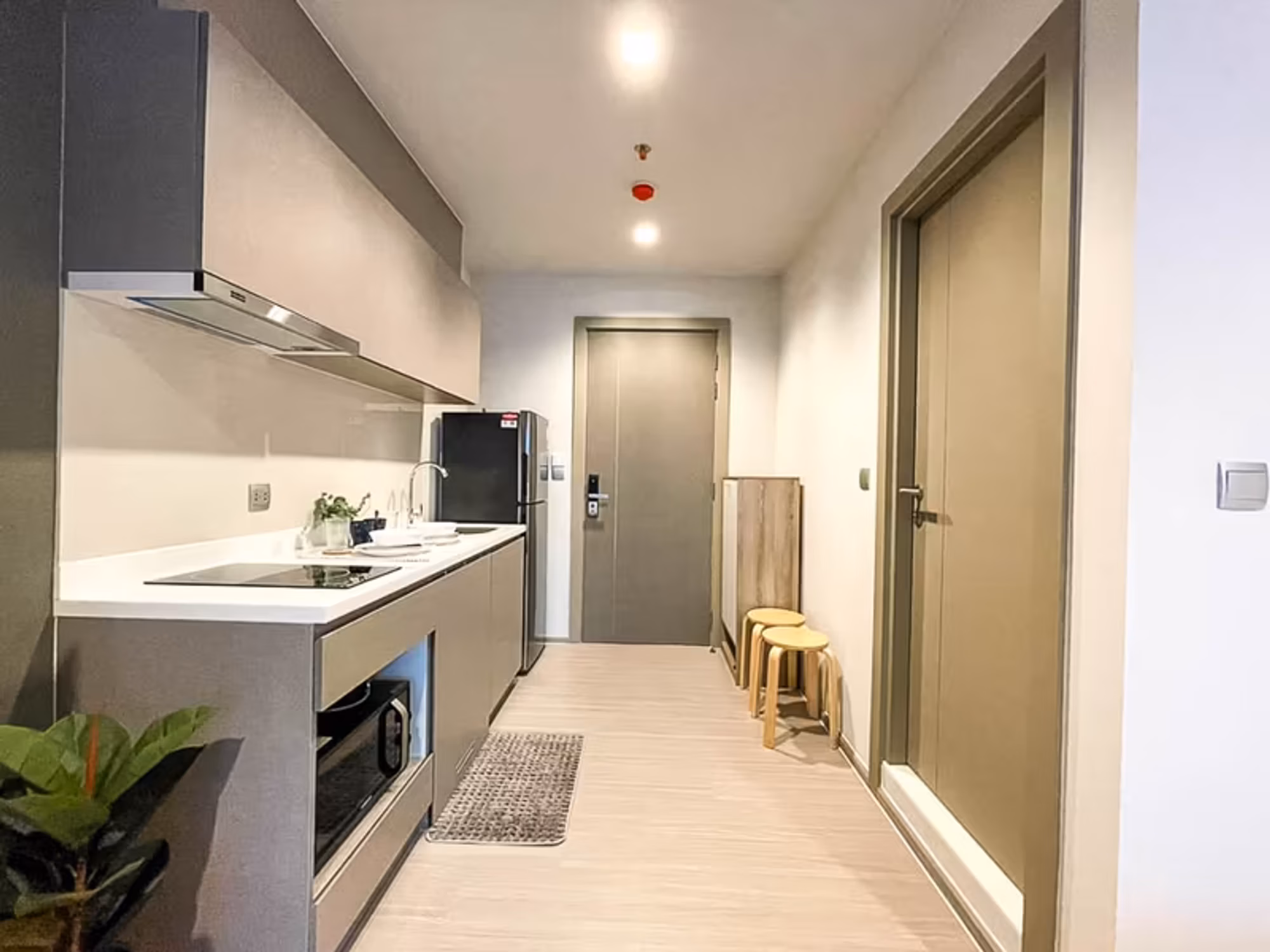 Condo for Rent at Life Asoke - Rama 9 - Image 3
