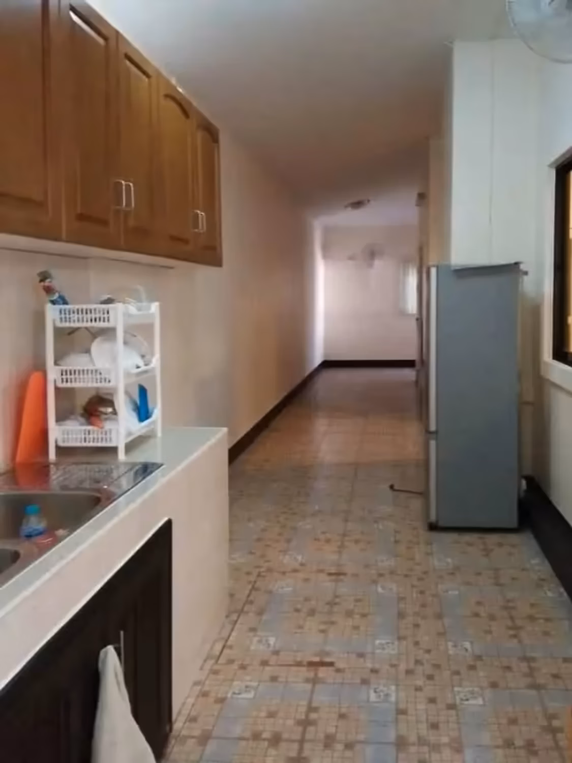 5 Bedroom House - Image 1