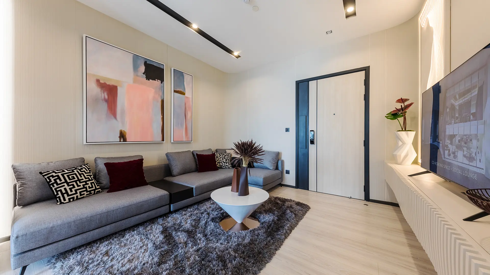 2 Bed Condo for Sale in Ratchathewi - Image 38