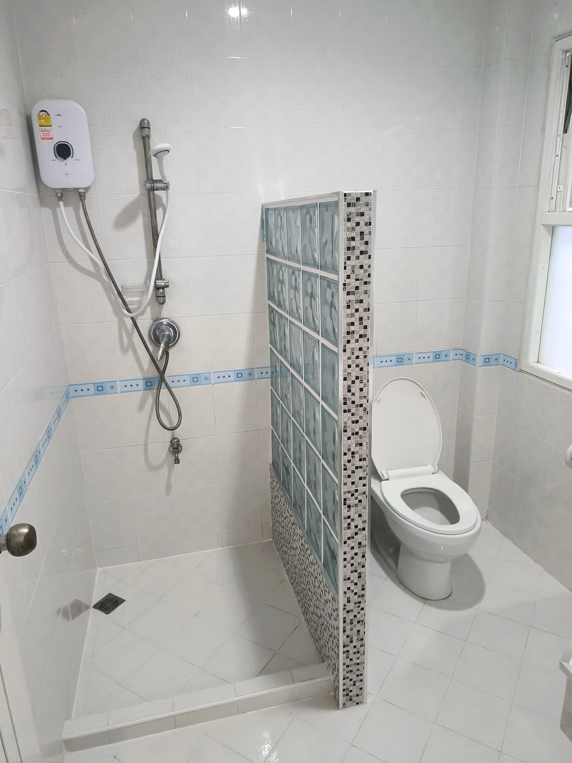 3 Bed House for Rent in Mueang Chiang Mai - Image 10