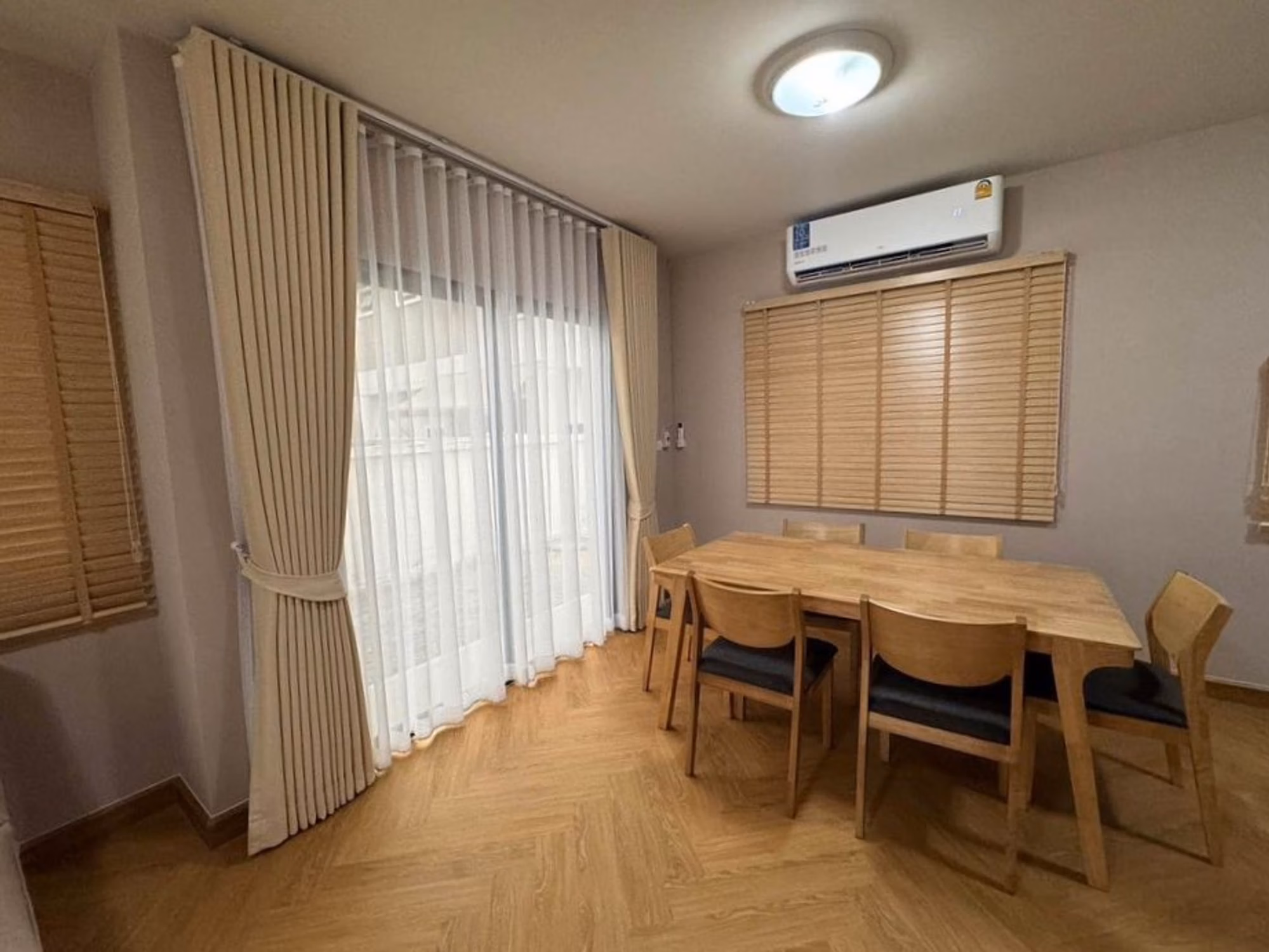 3 Bed House for Sale in San Kamphaeng - Image 7