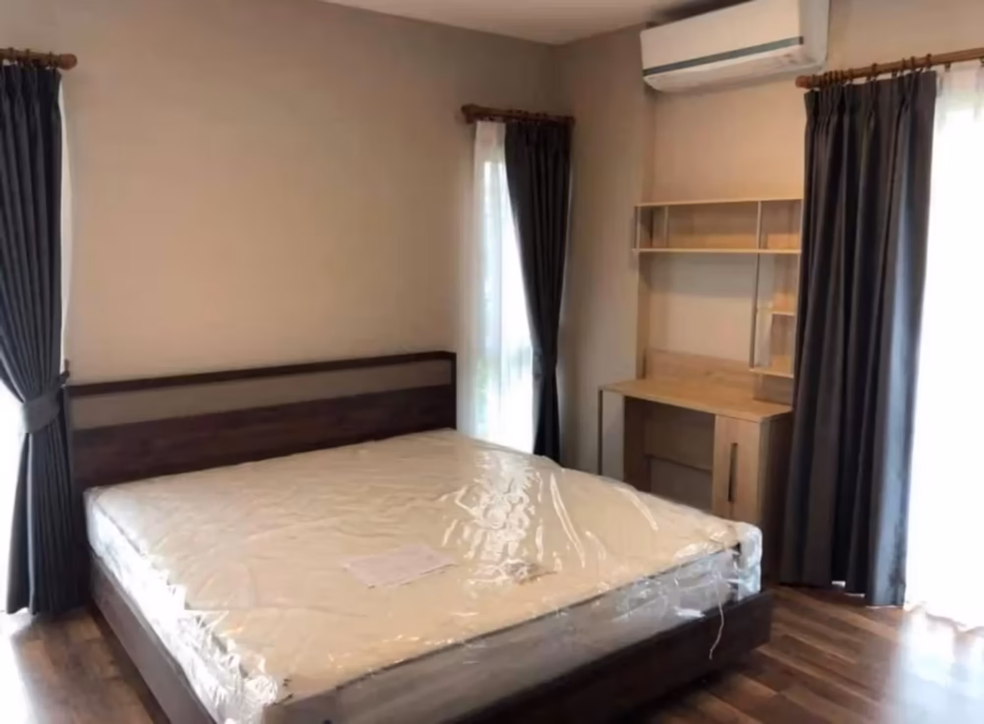 3 Bedroom House - Image 2
