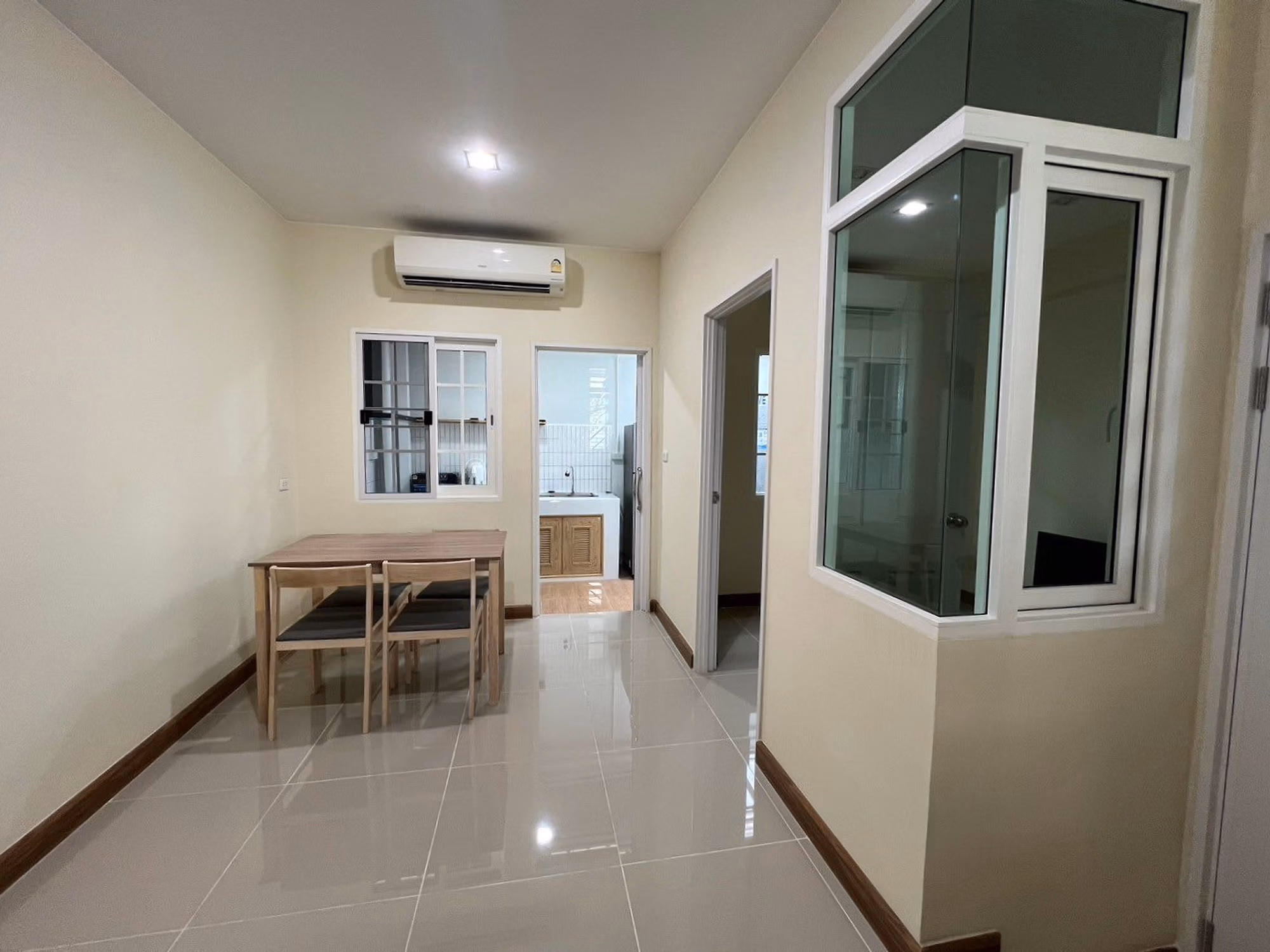 2 卧室 联排别墅 用于 出租 在 Mueang Chiang Mai - Image 3