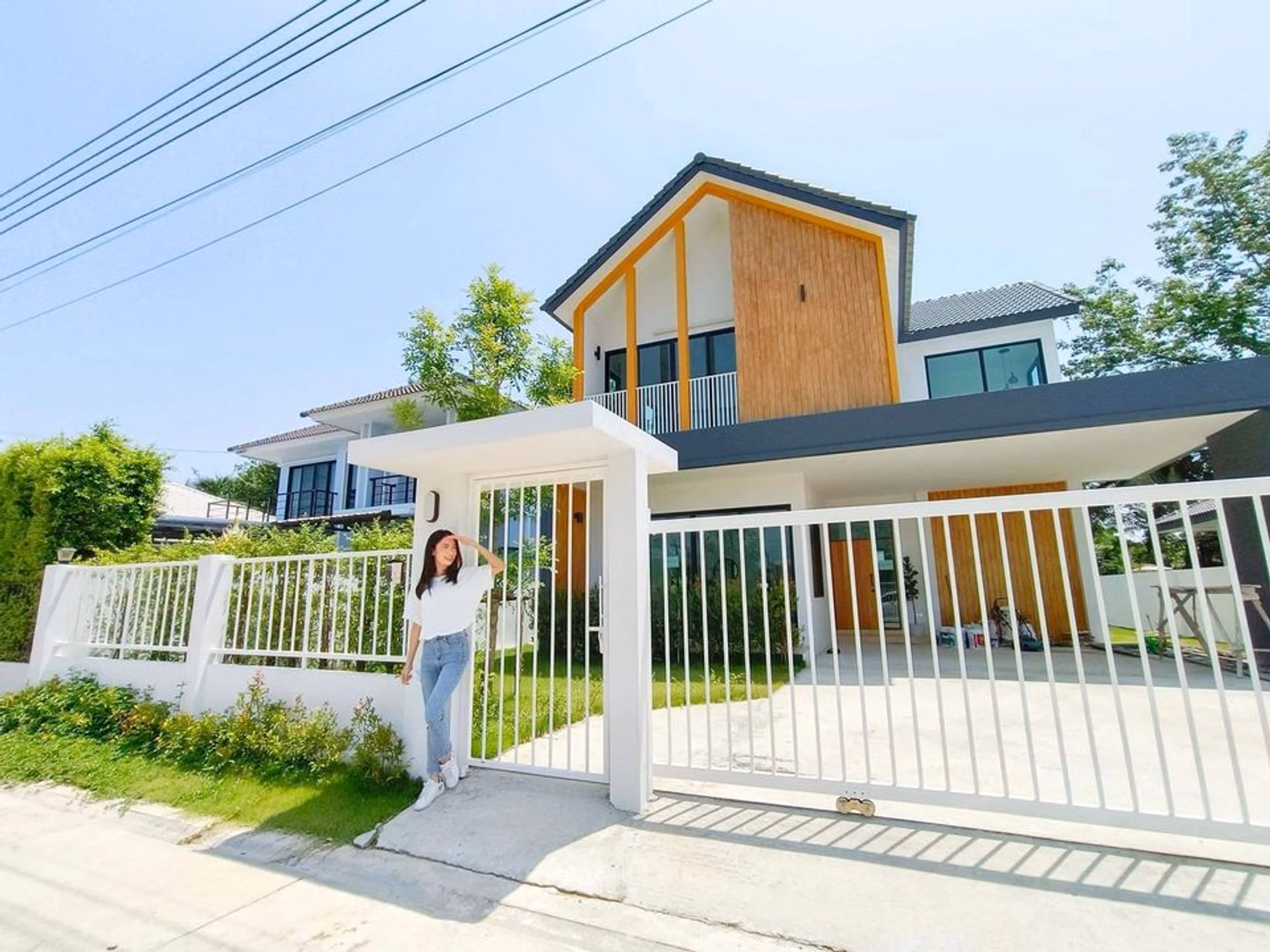 House for Sale in San Sai Luang, San Sai. - Image 1