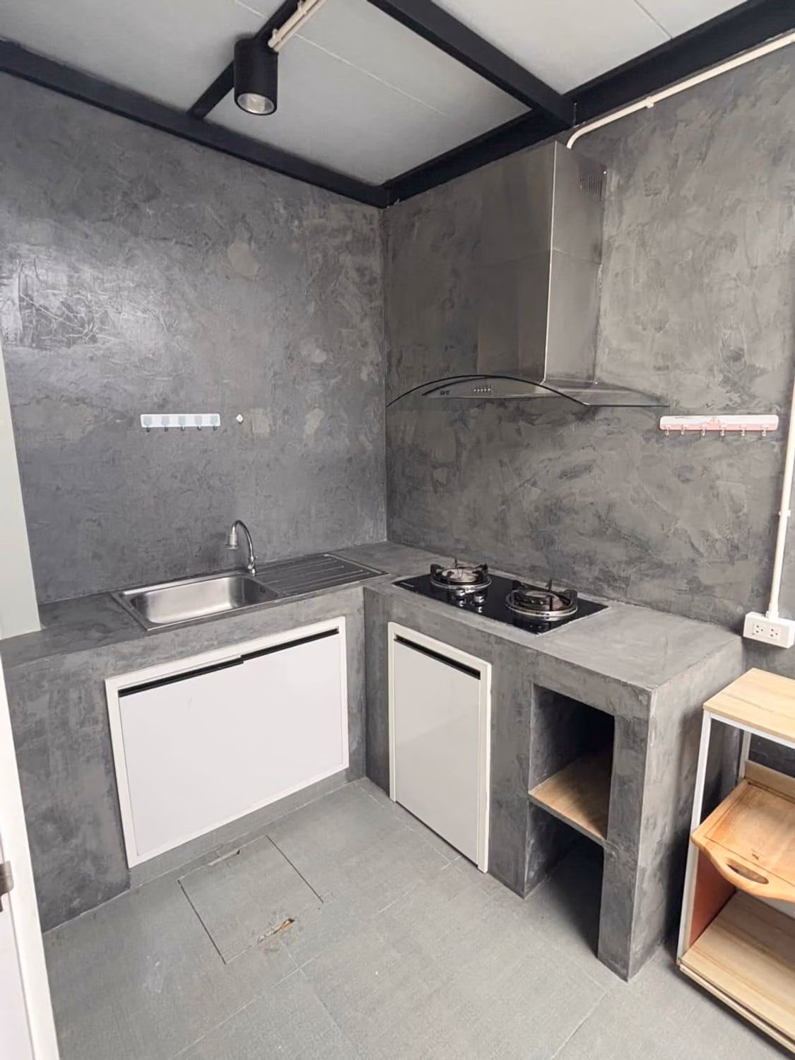 4 Bed Townhouse for Rent in Mueang Chiang Mai - Image 4
