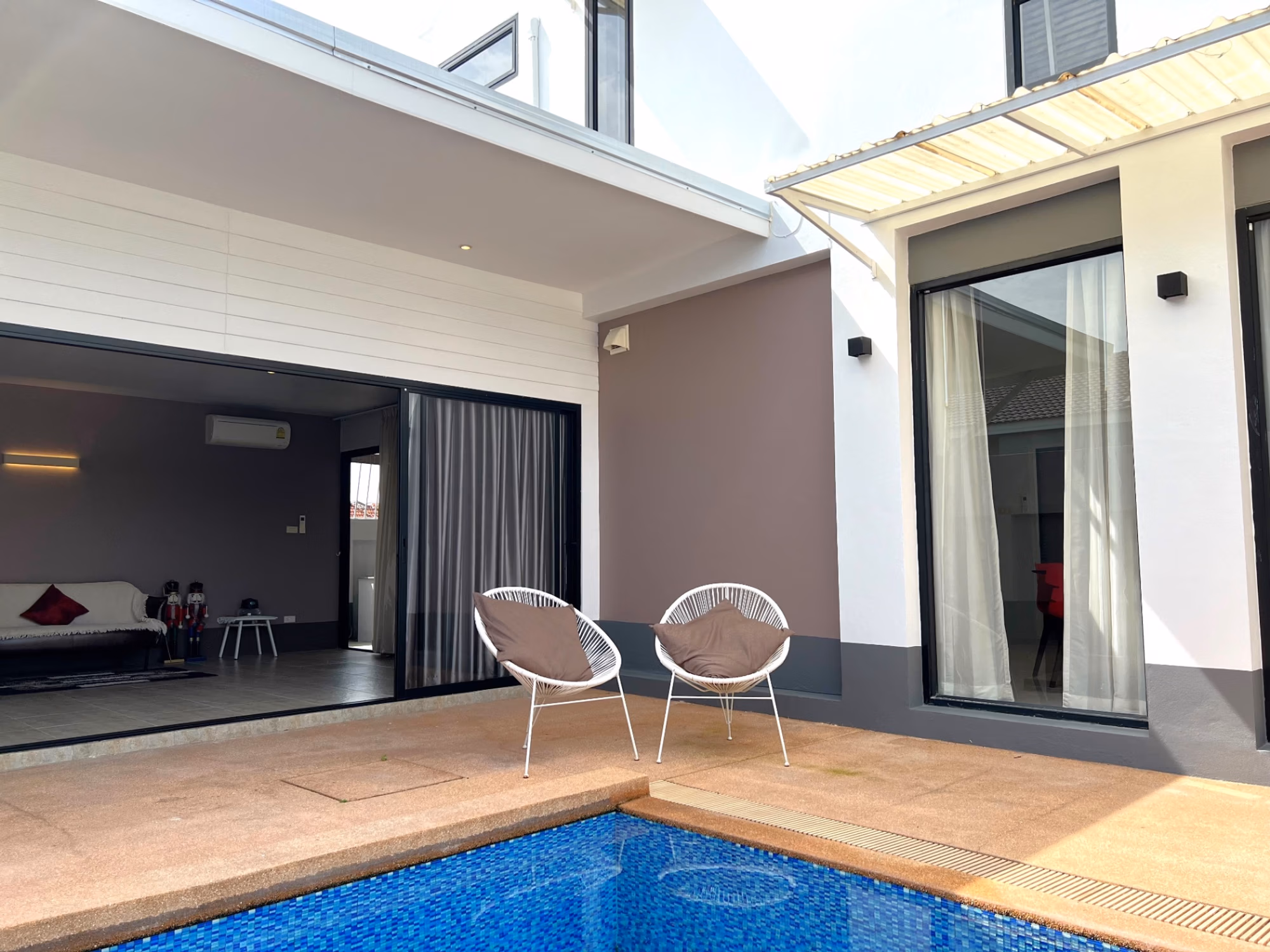 5 Bed House for Sale in Hang Dong - Image 4