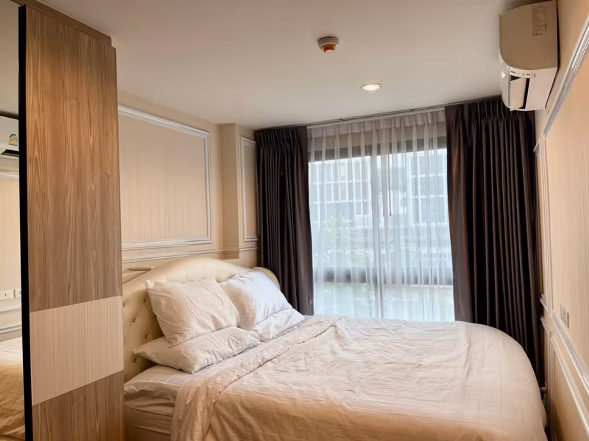 Condo - Image 8