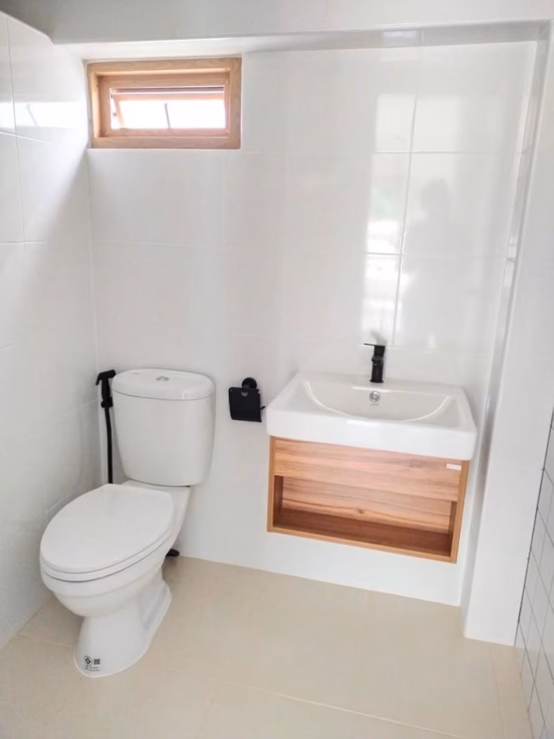 4 Bed House for Rent in Hang Dong - Image 5