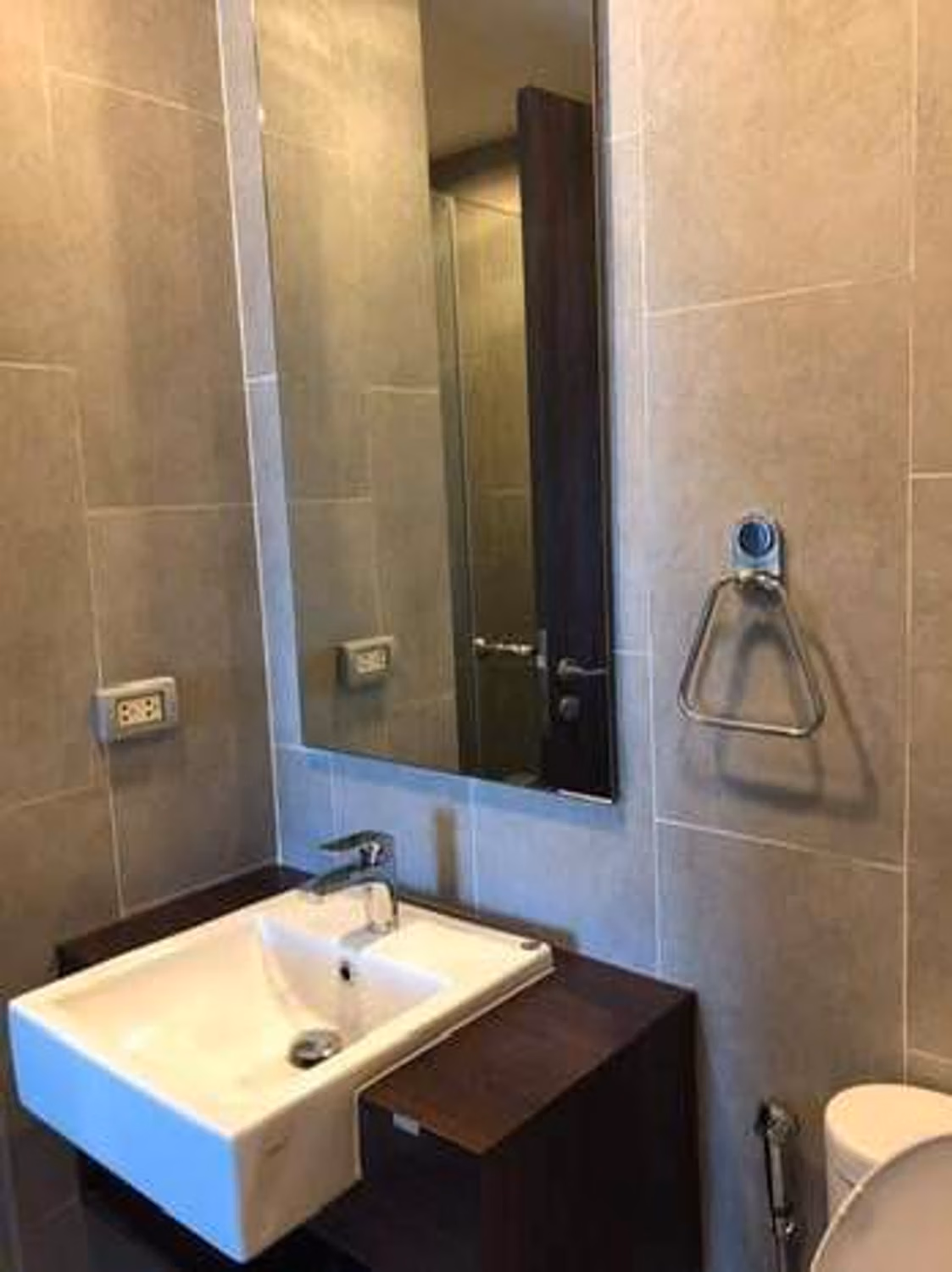 Condo - Image 4
