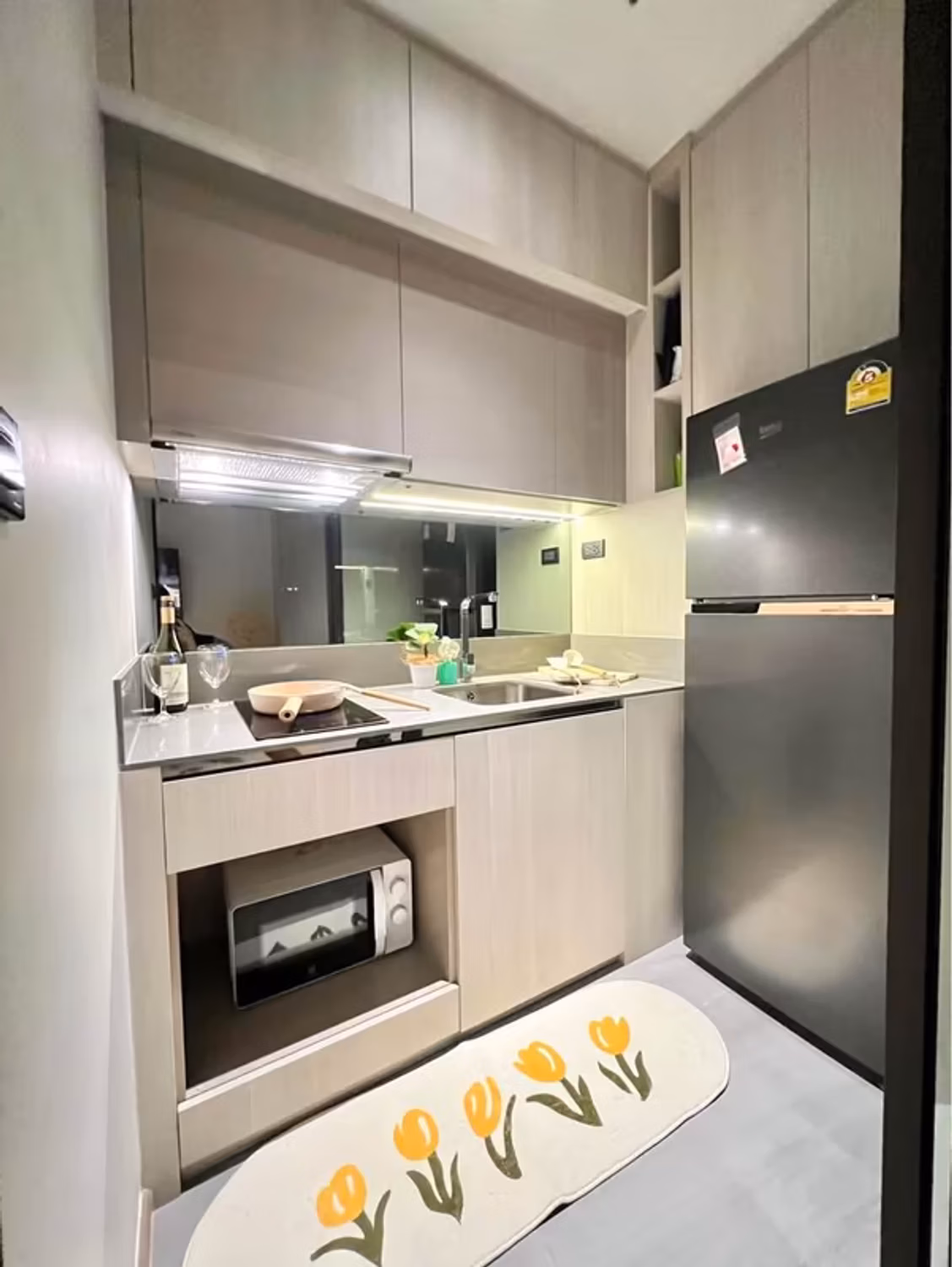 Condo - Image 3